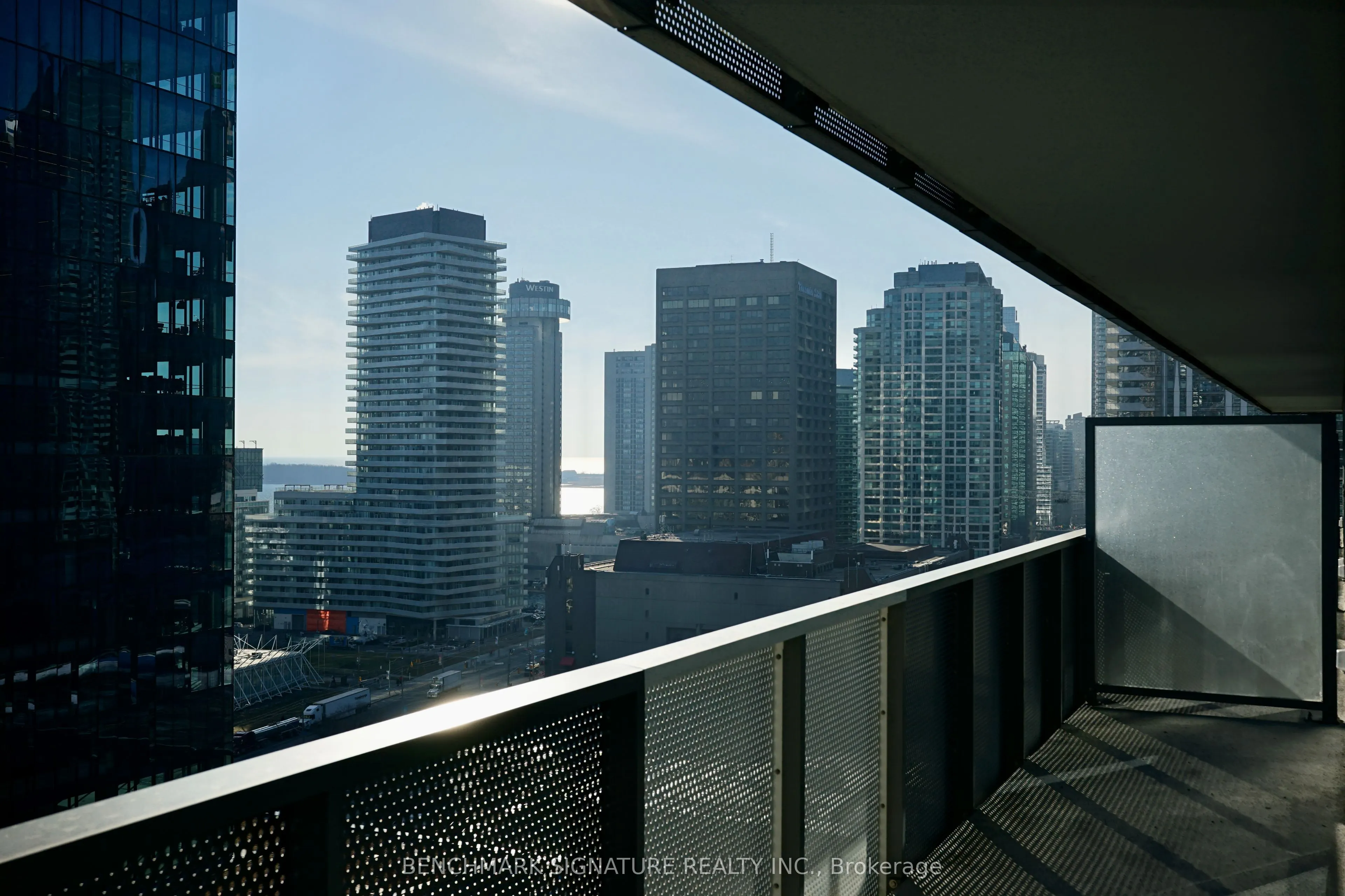 138 Downes Street, #1707