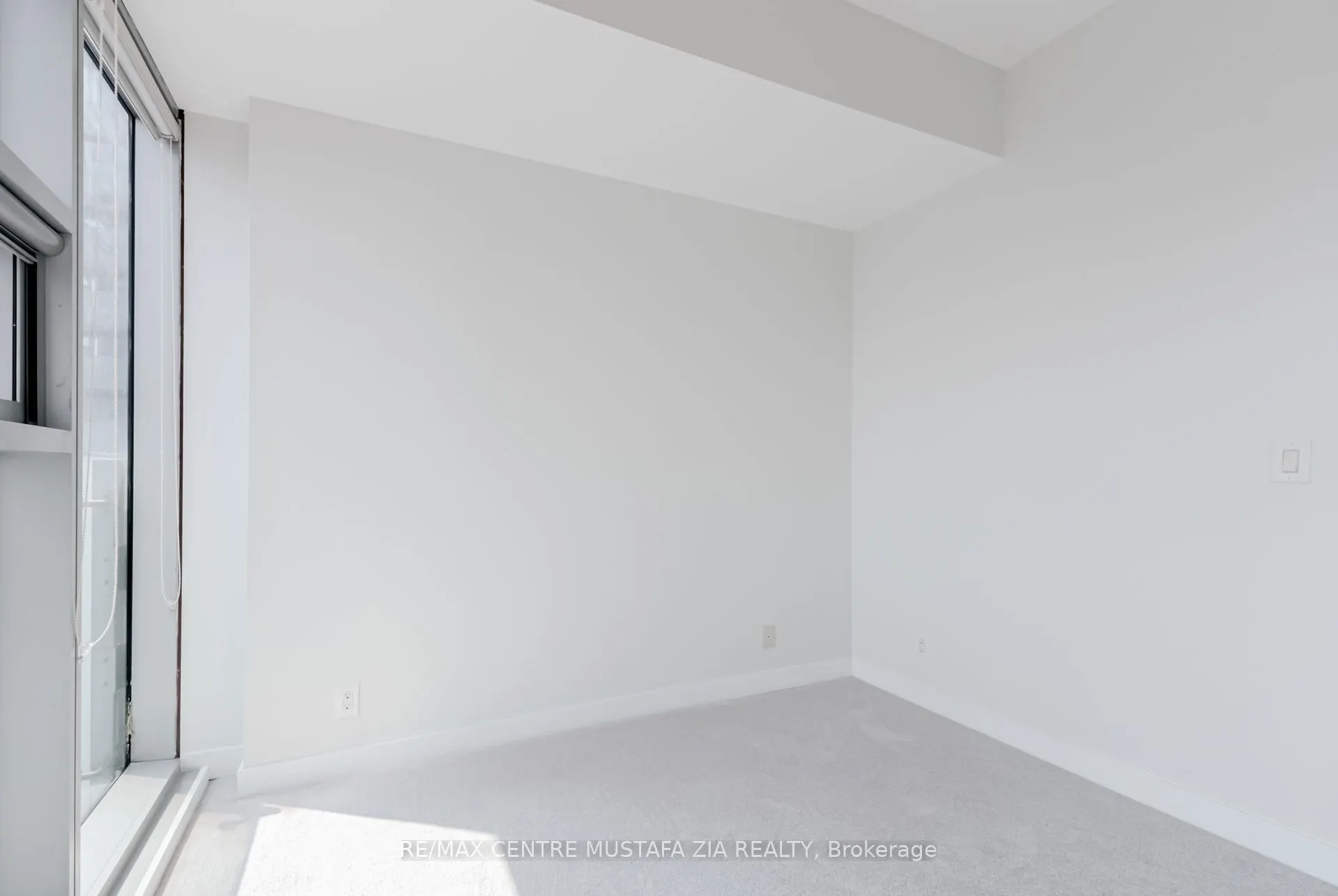 14 York Street, #2402