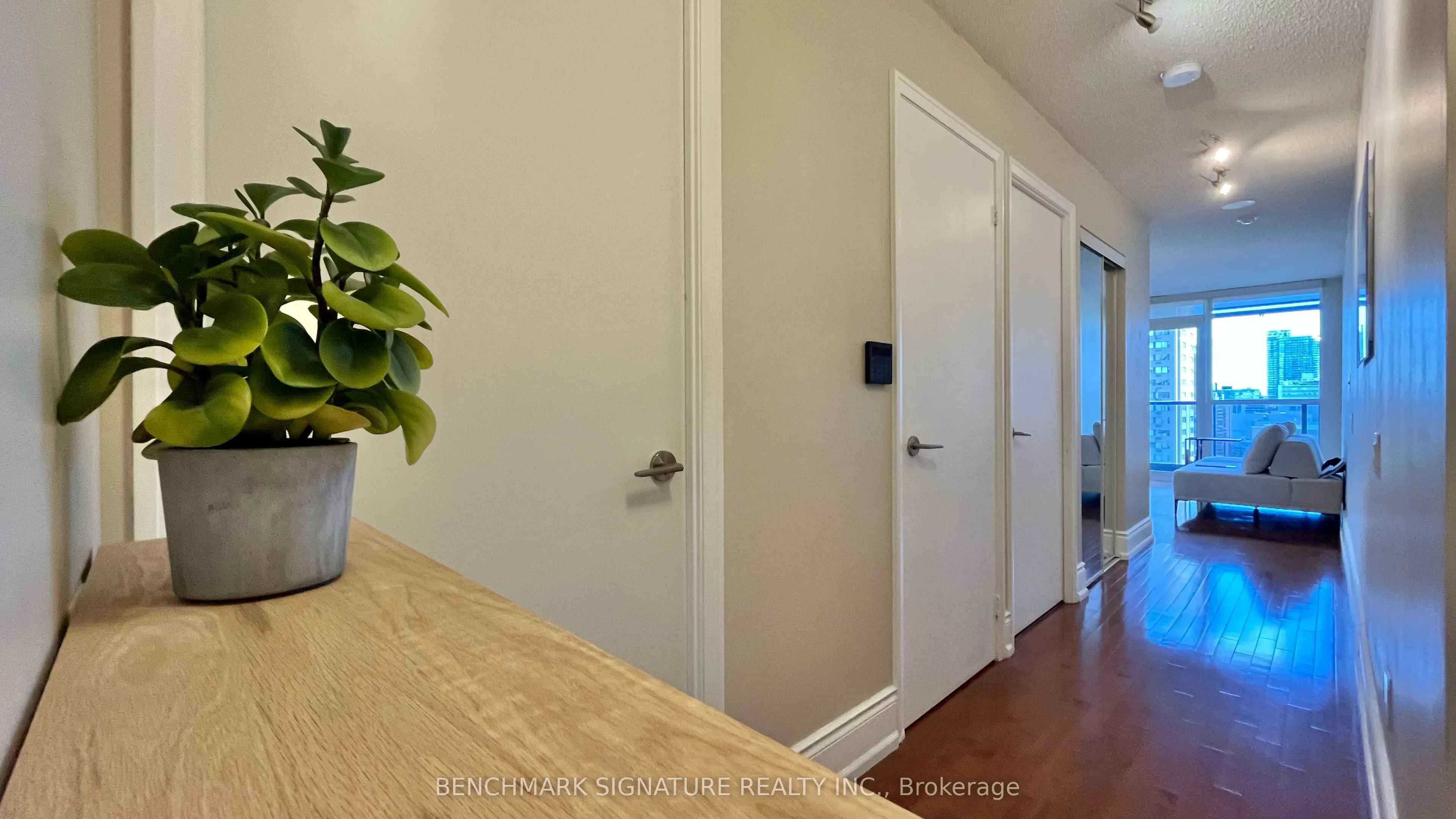 25 Carlton Street, #1702