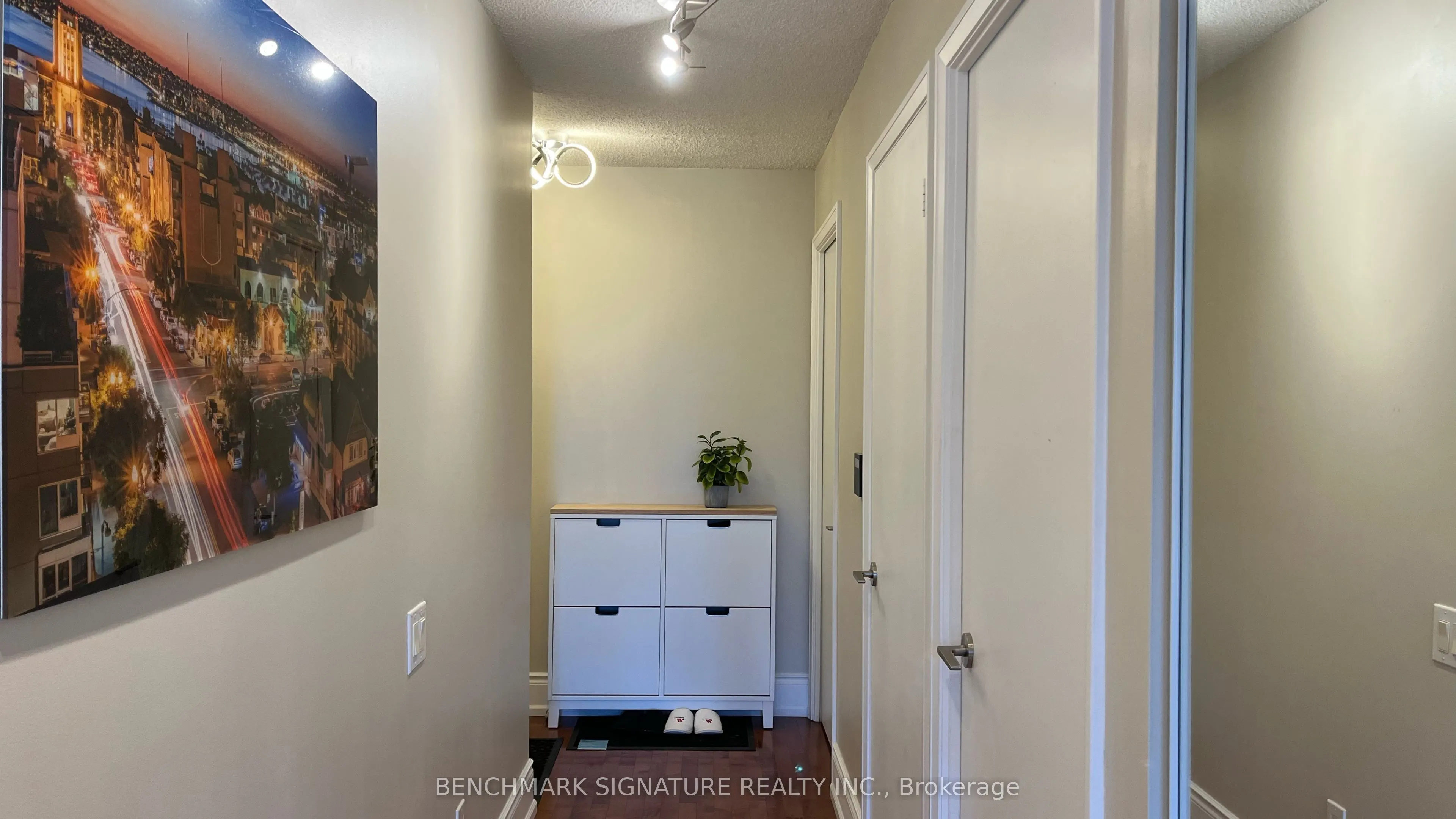 25 Carlton Street, #1702