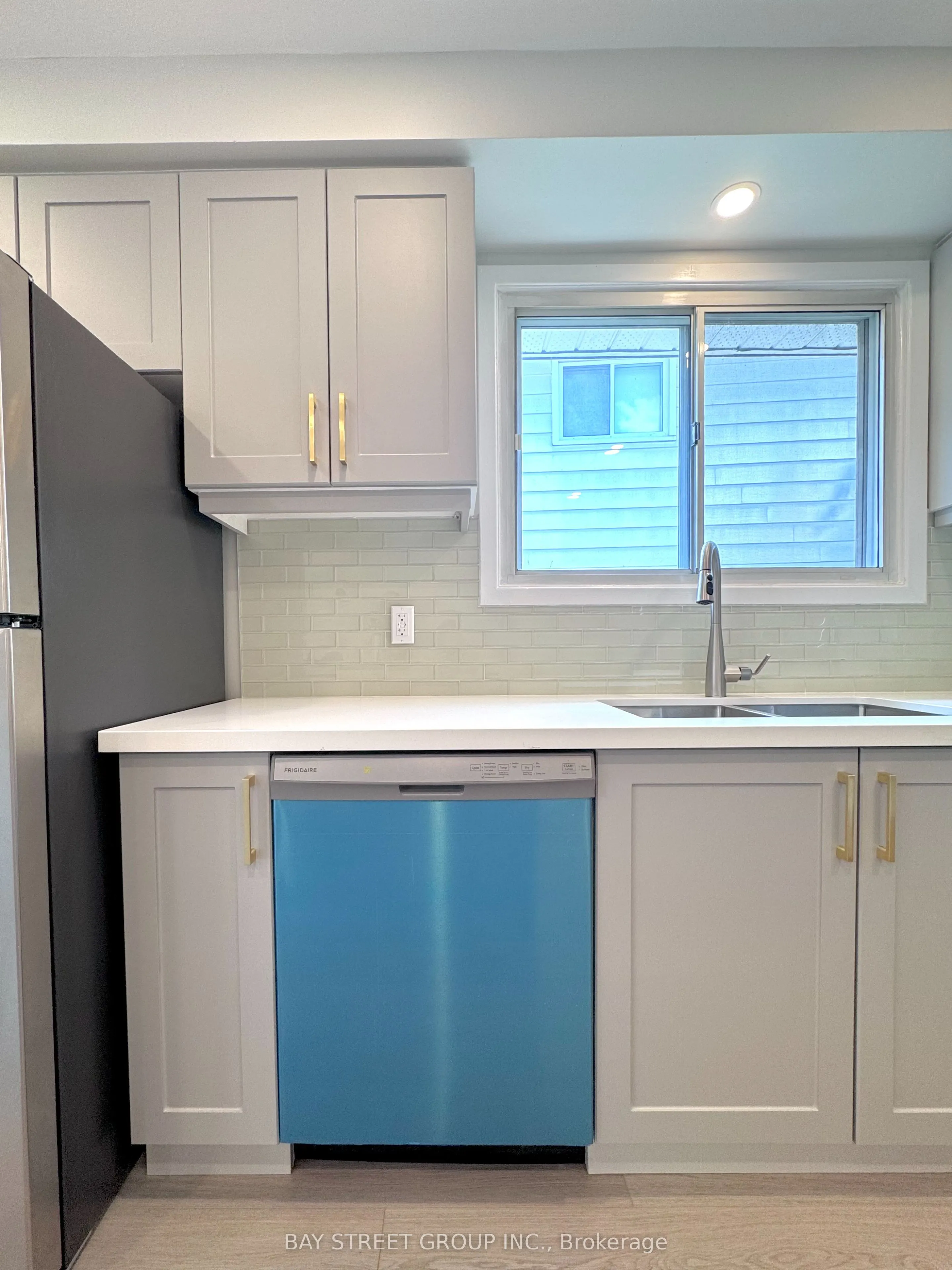 117 Pindar Crescent, #Main Floor