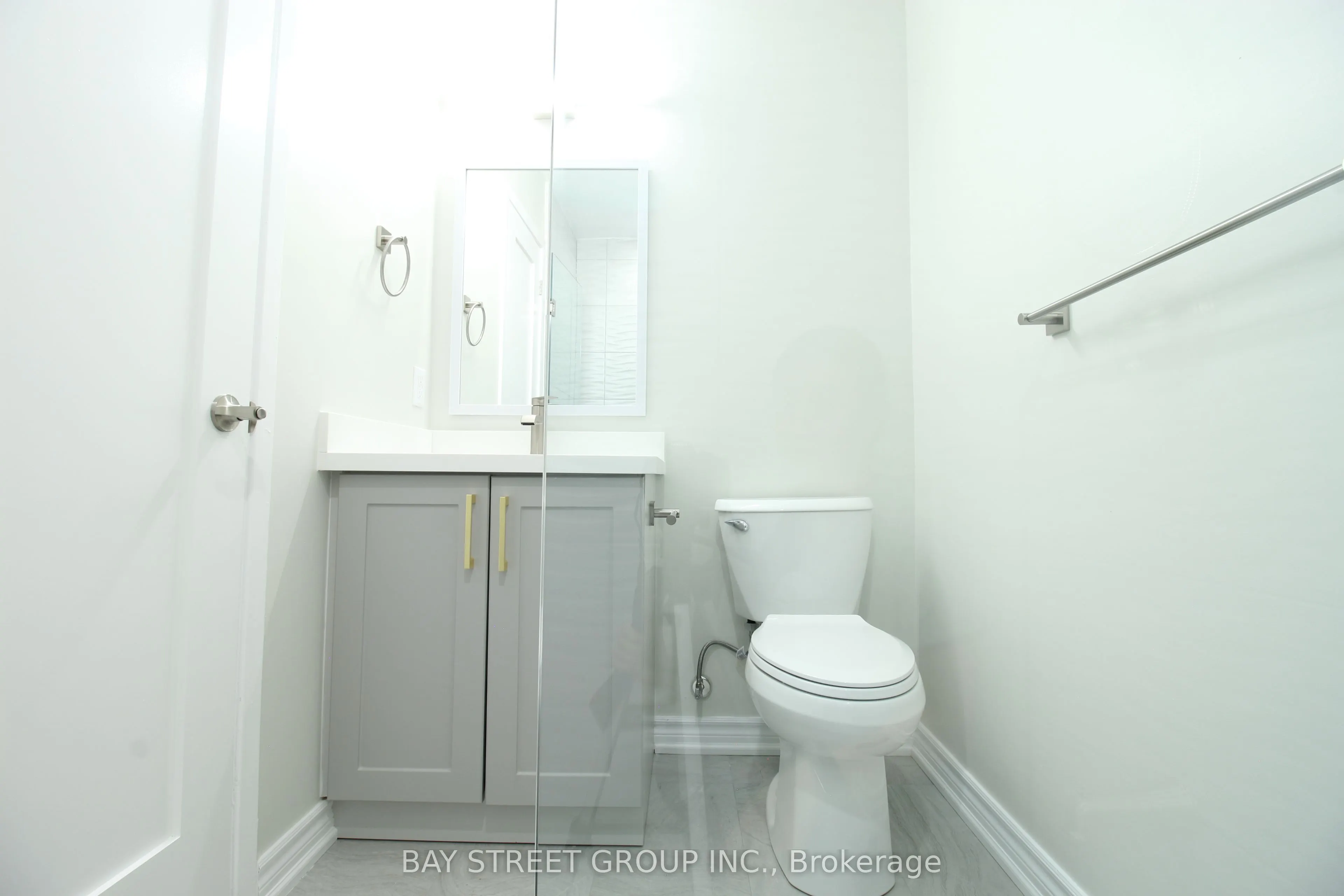 117 Pindar Crescent, #Main Floor