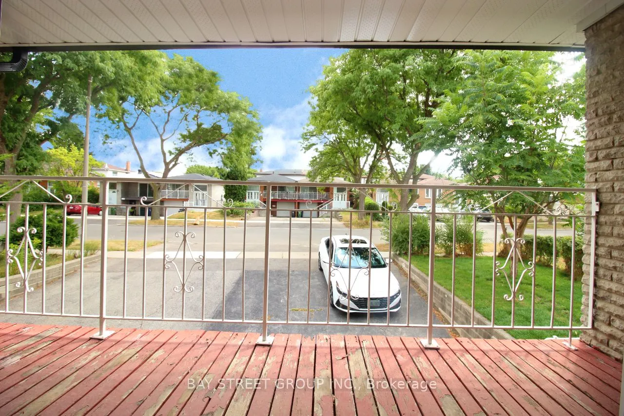 117 Pindar Crescent, #Main Floor