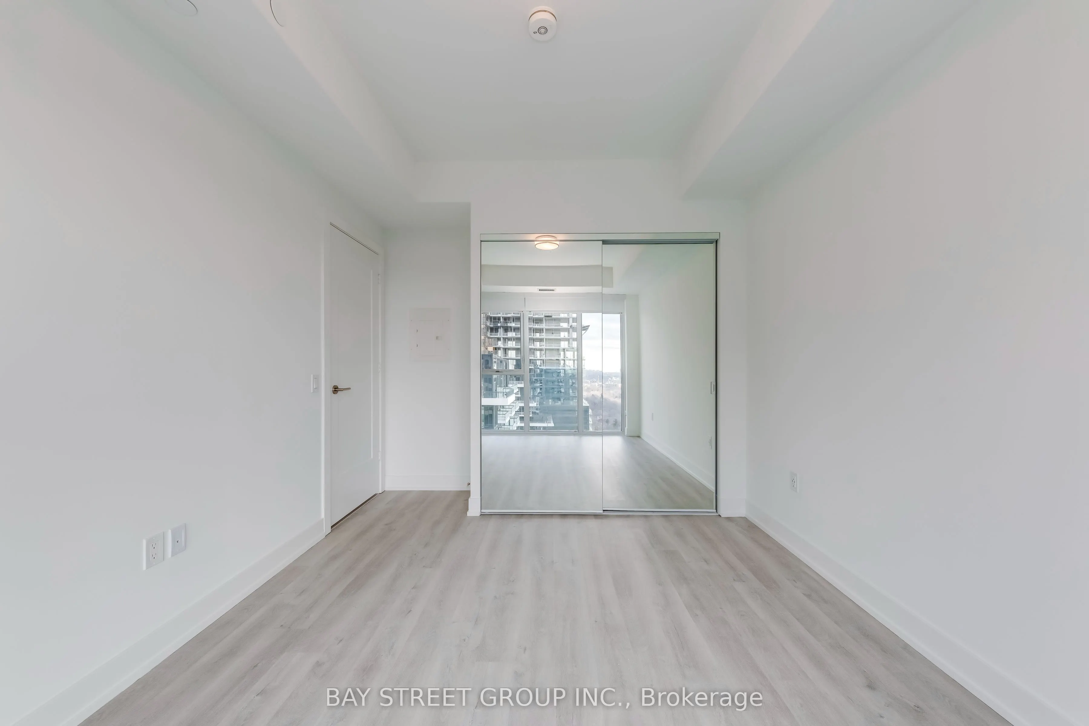 30 Inn On The Park Drive, #3001