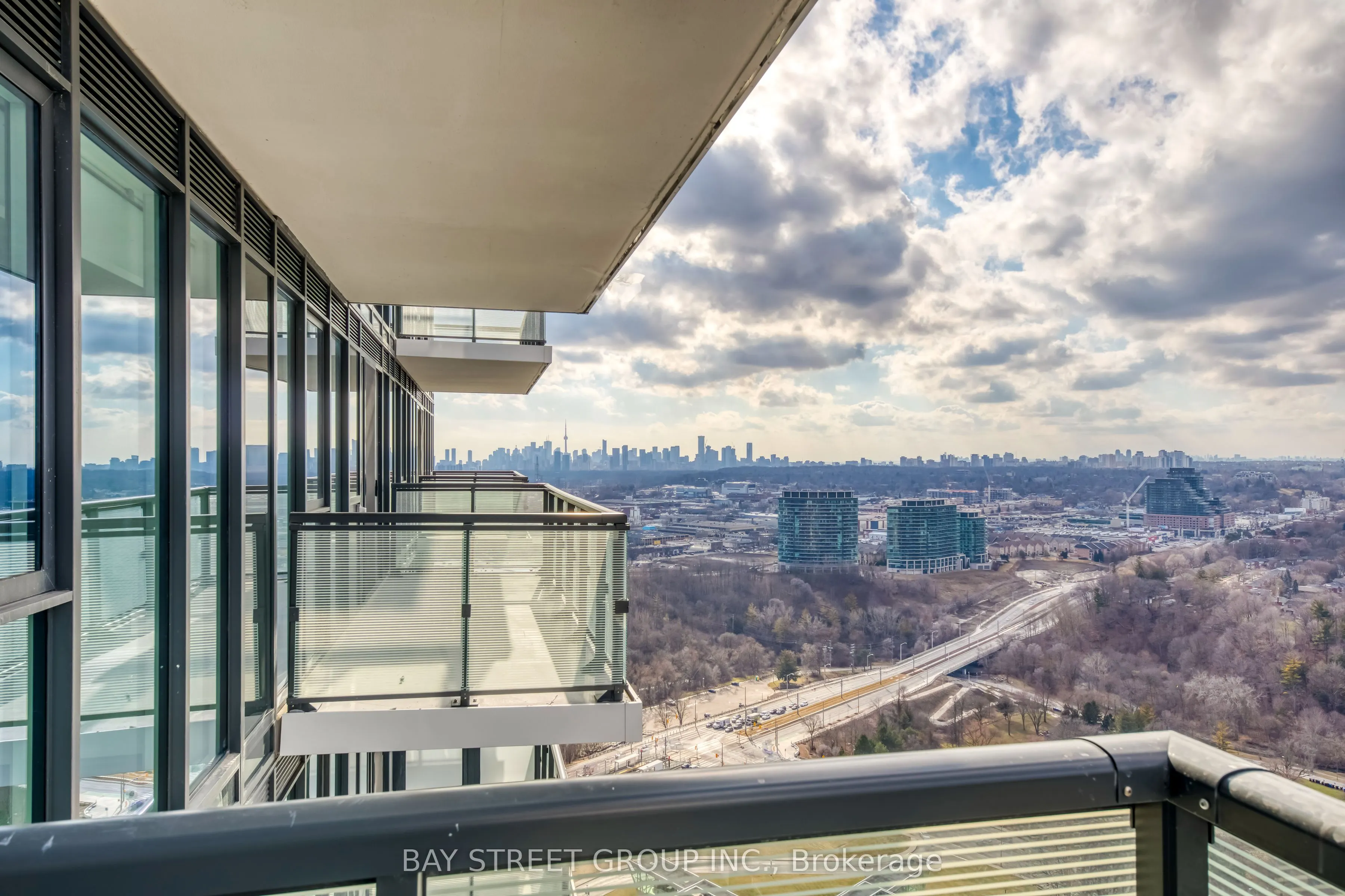 30 Inn On The Park Drive, #3001