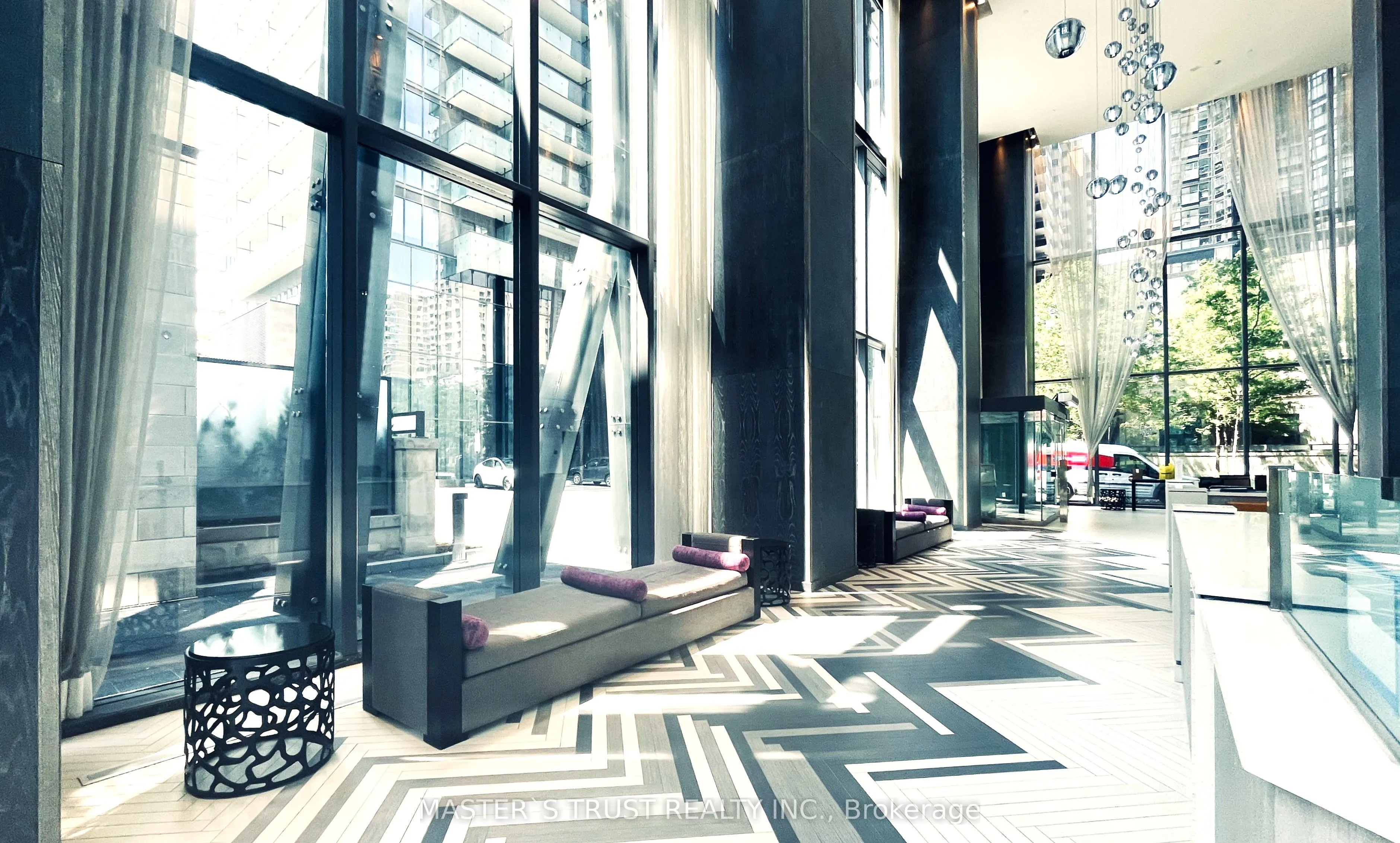 1080 Bay Street, #1109