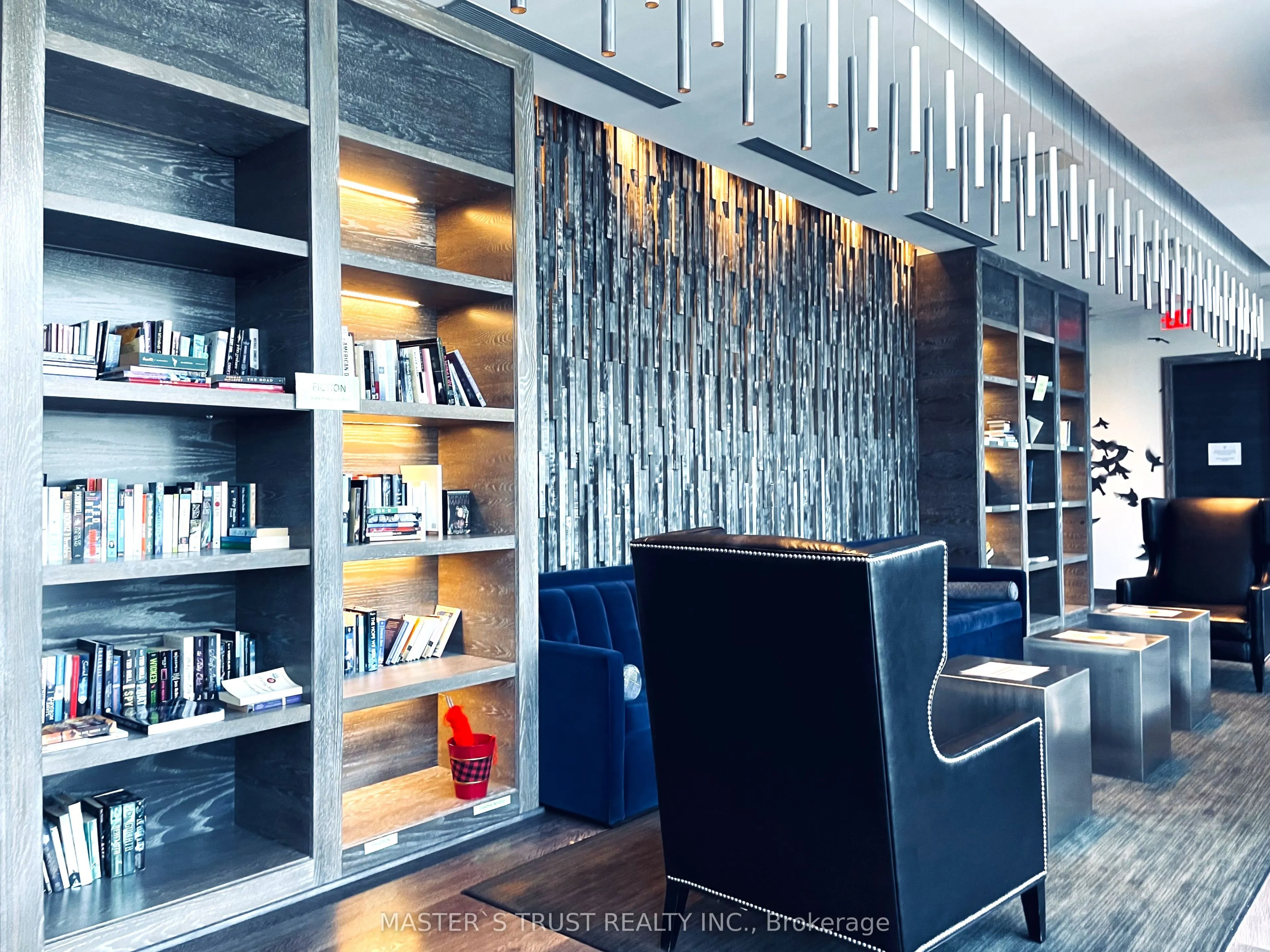 1080 Bay Street, #1109