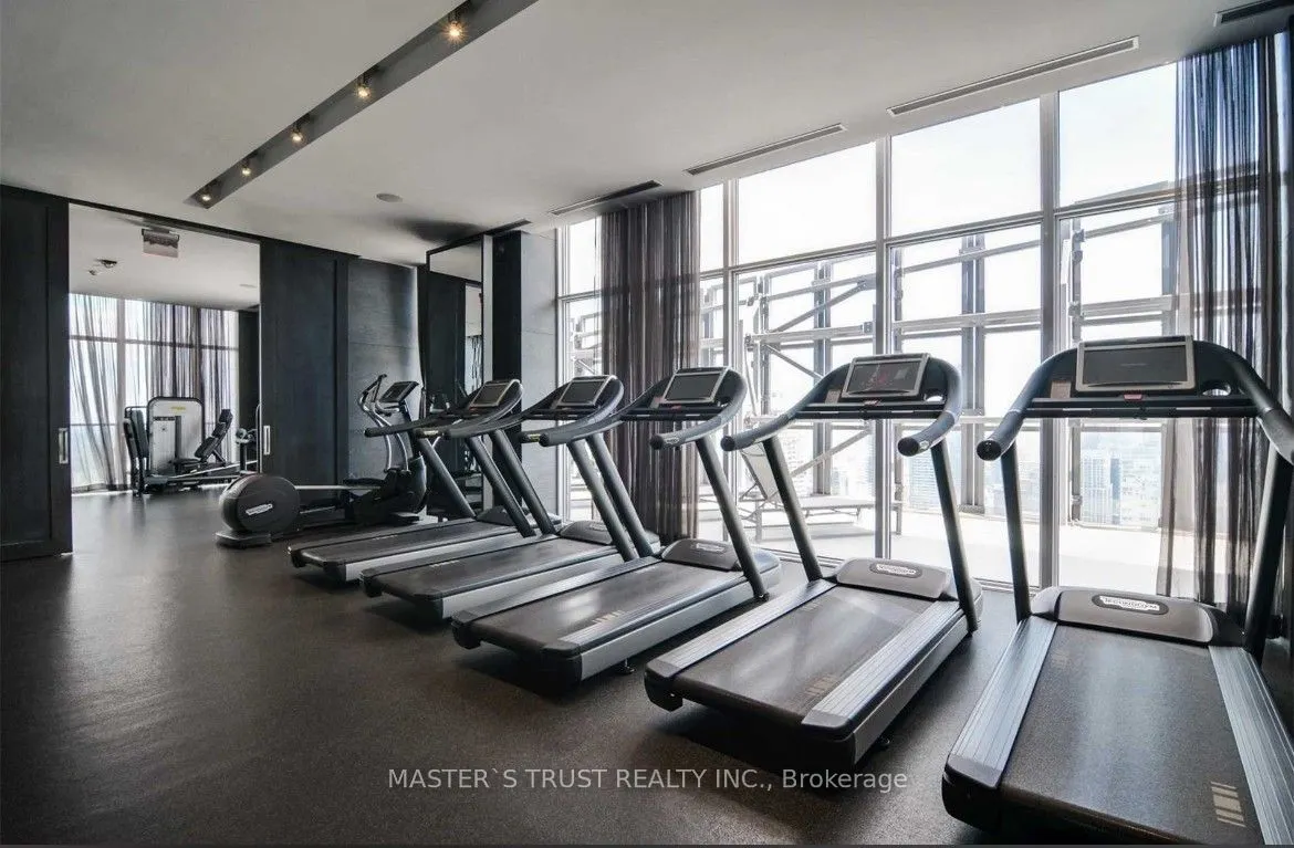1080 Bay Street, #1109