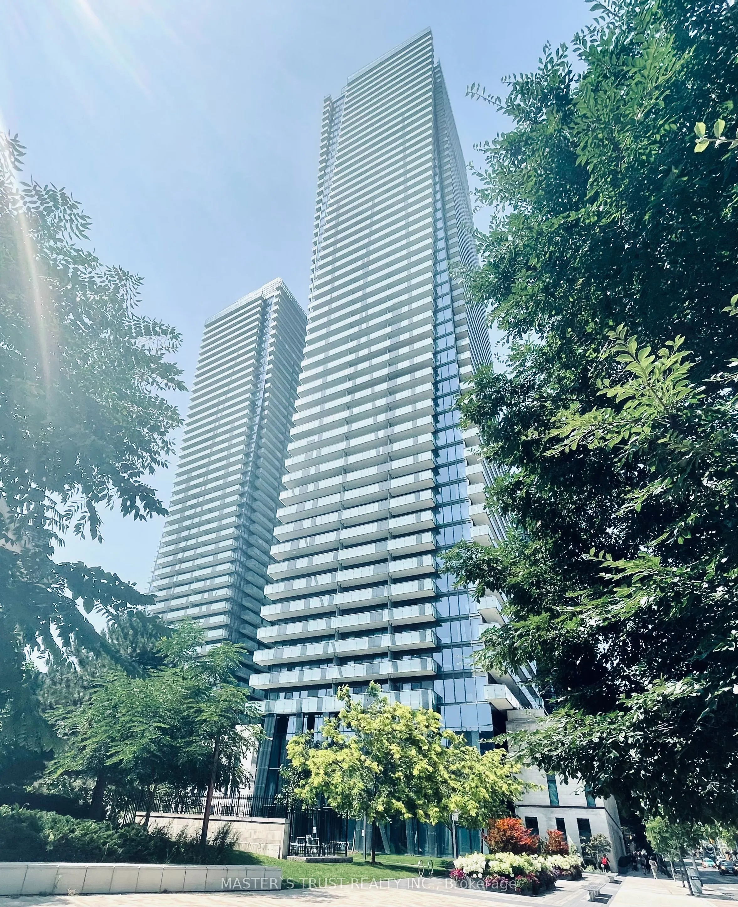 1080 Bay Street, #1109