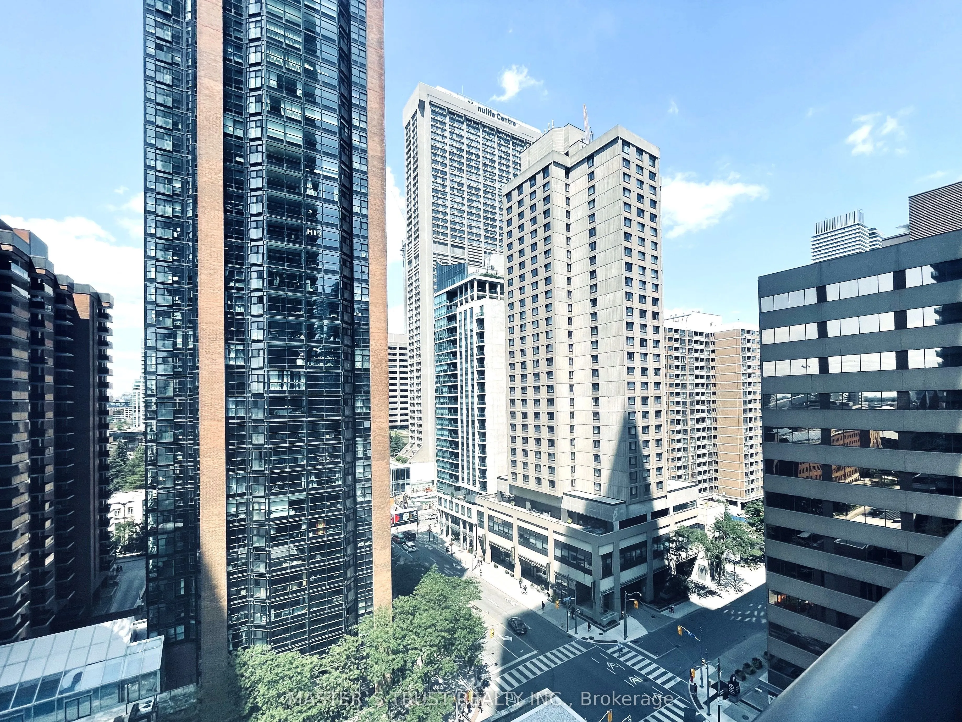 1080 Bay Street, #1109