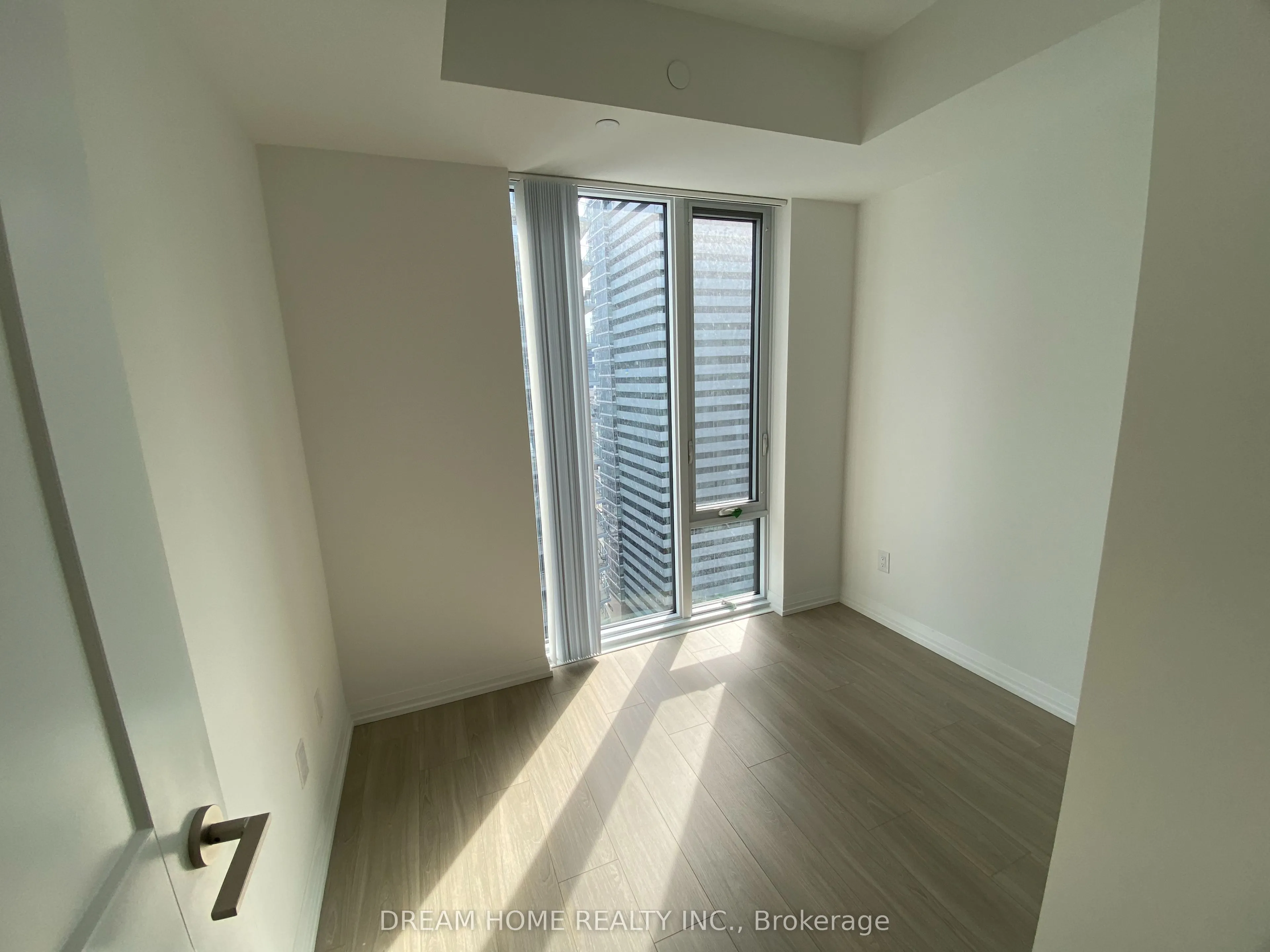 8 Widmer Street, #3105