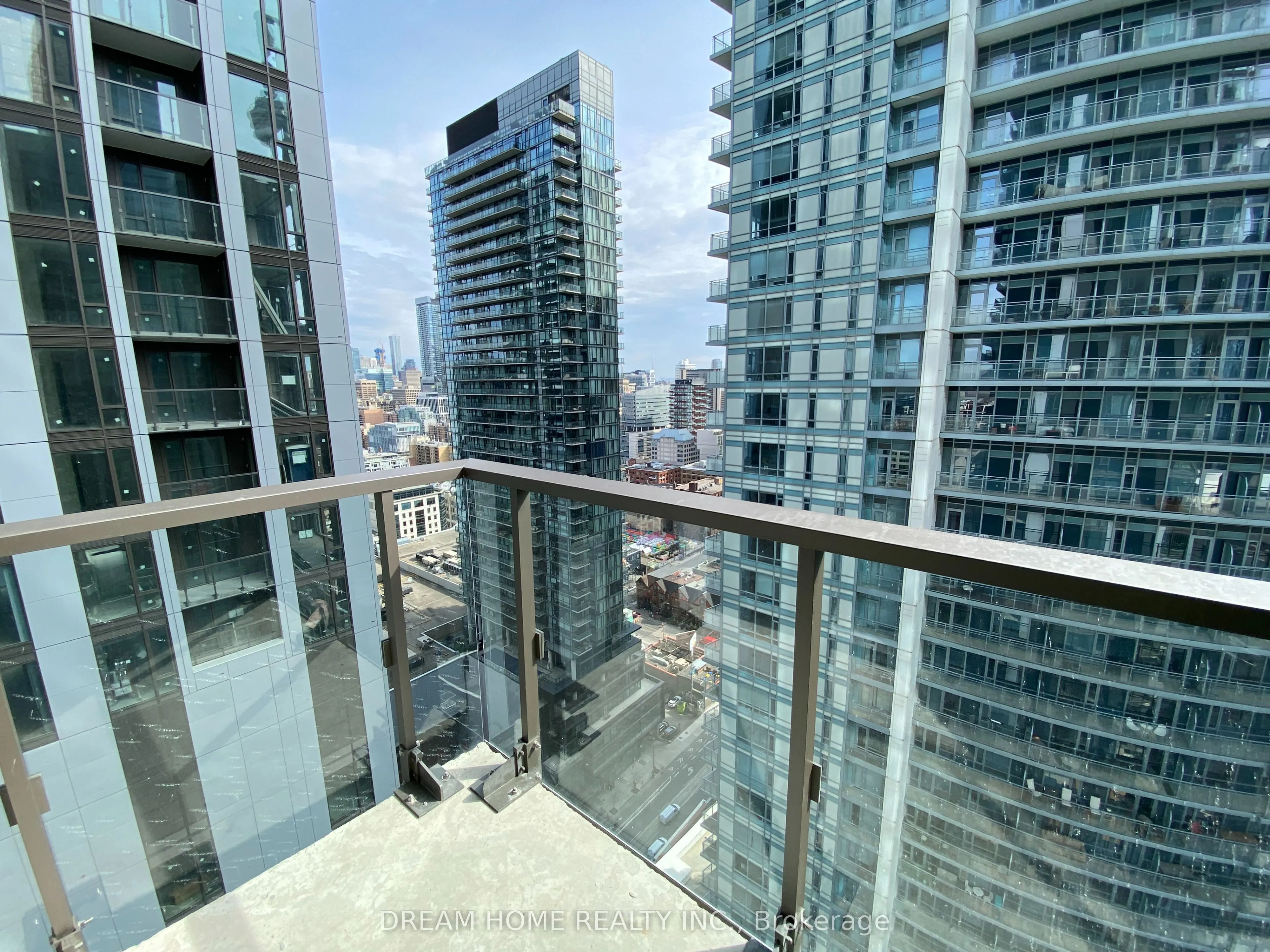 8 Widmer Street, #3105