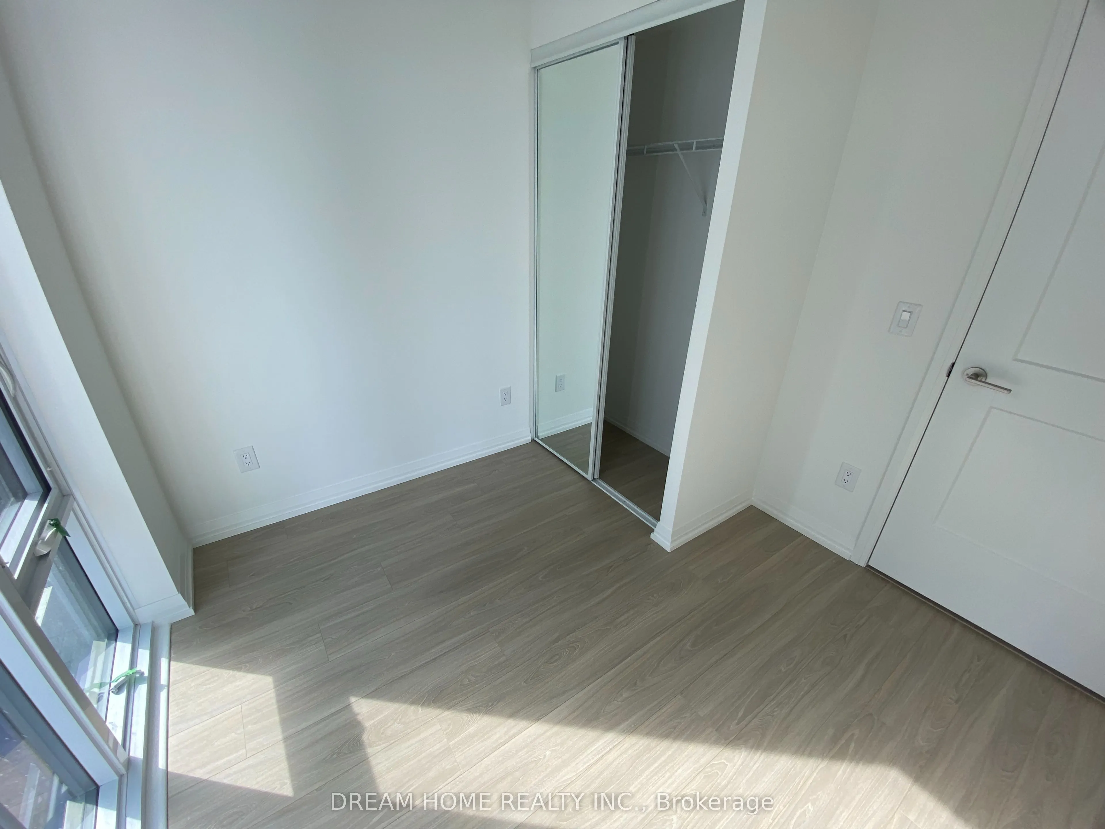 8 Widmer Street, #3105
