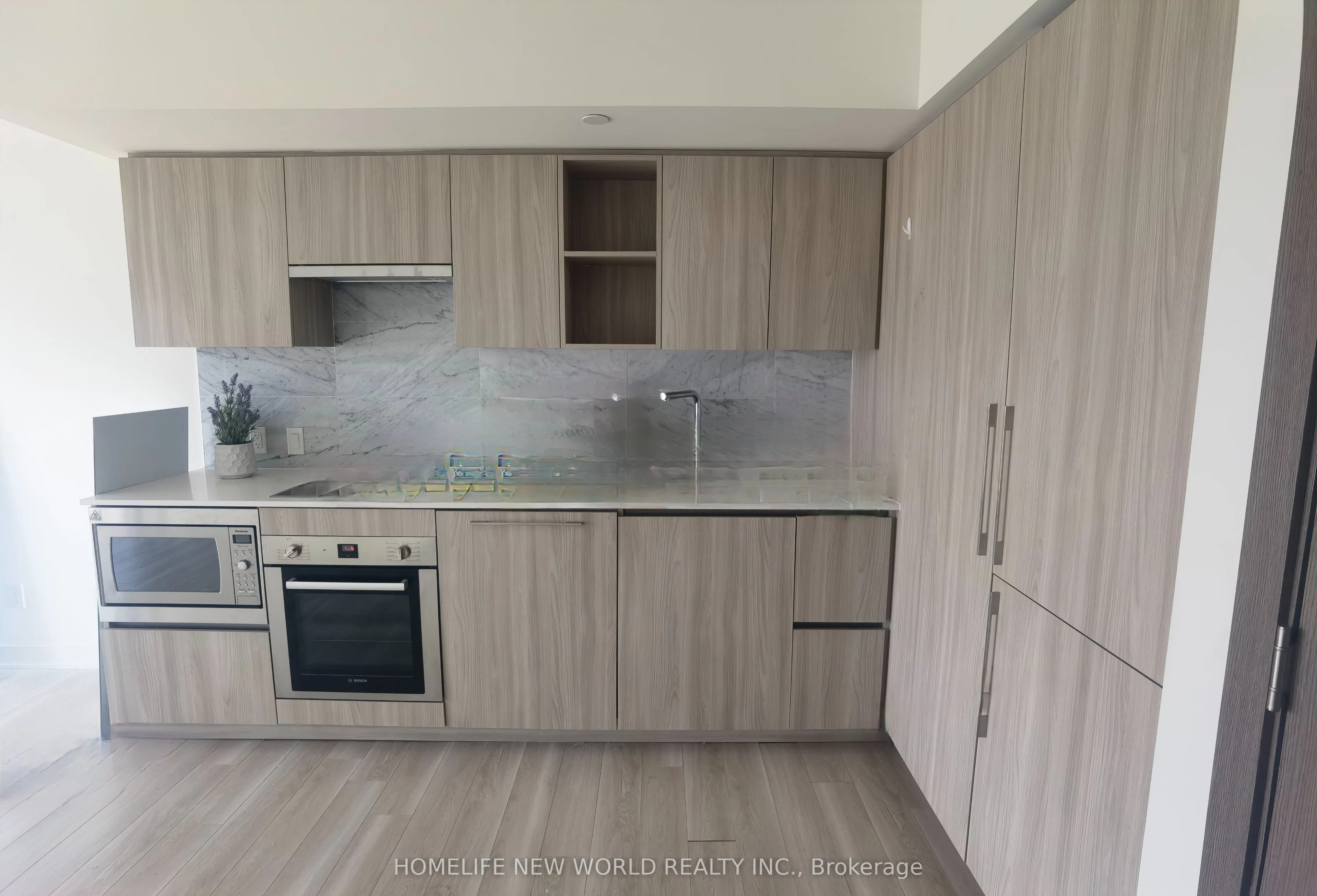 17 Bathurst Street, #3002