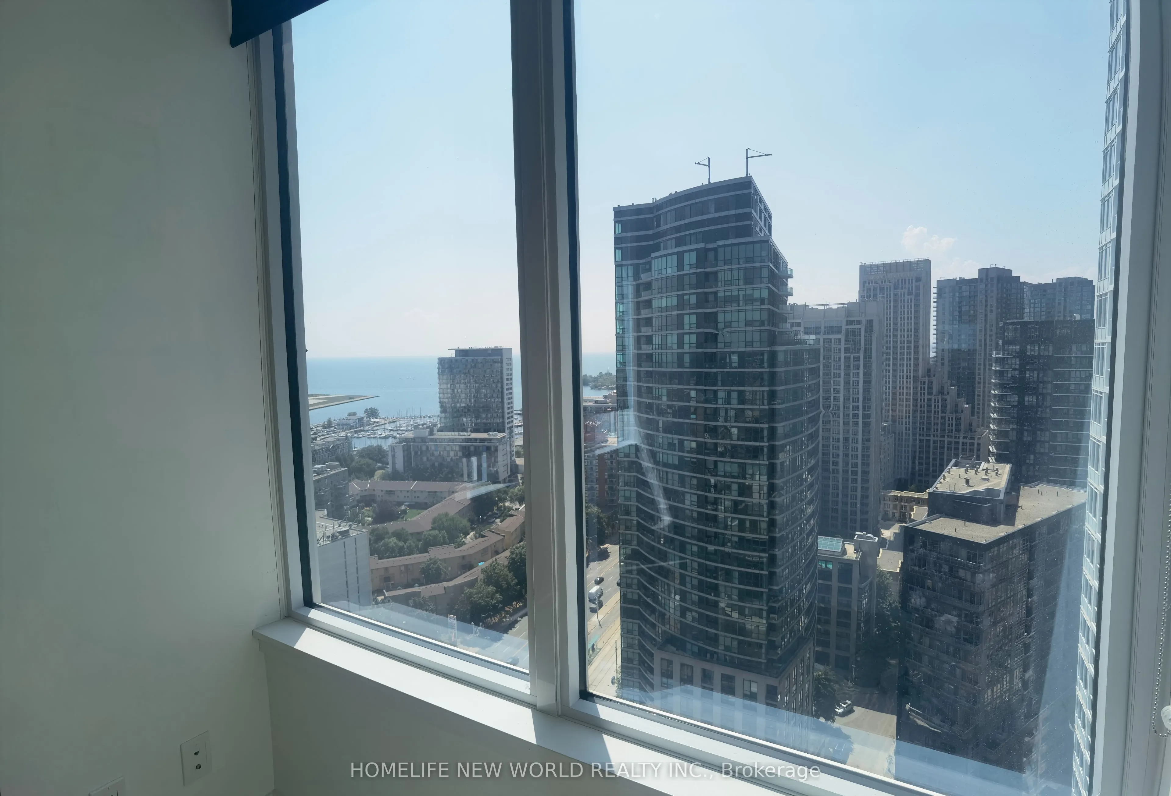 17 Bathurst Street, #3002