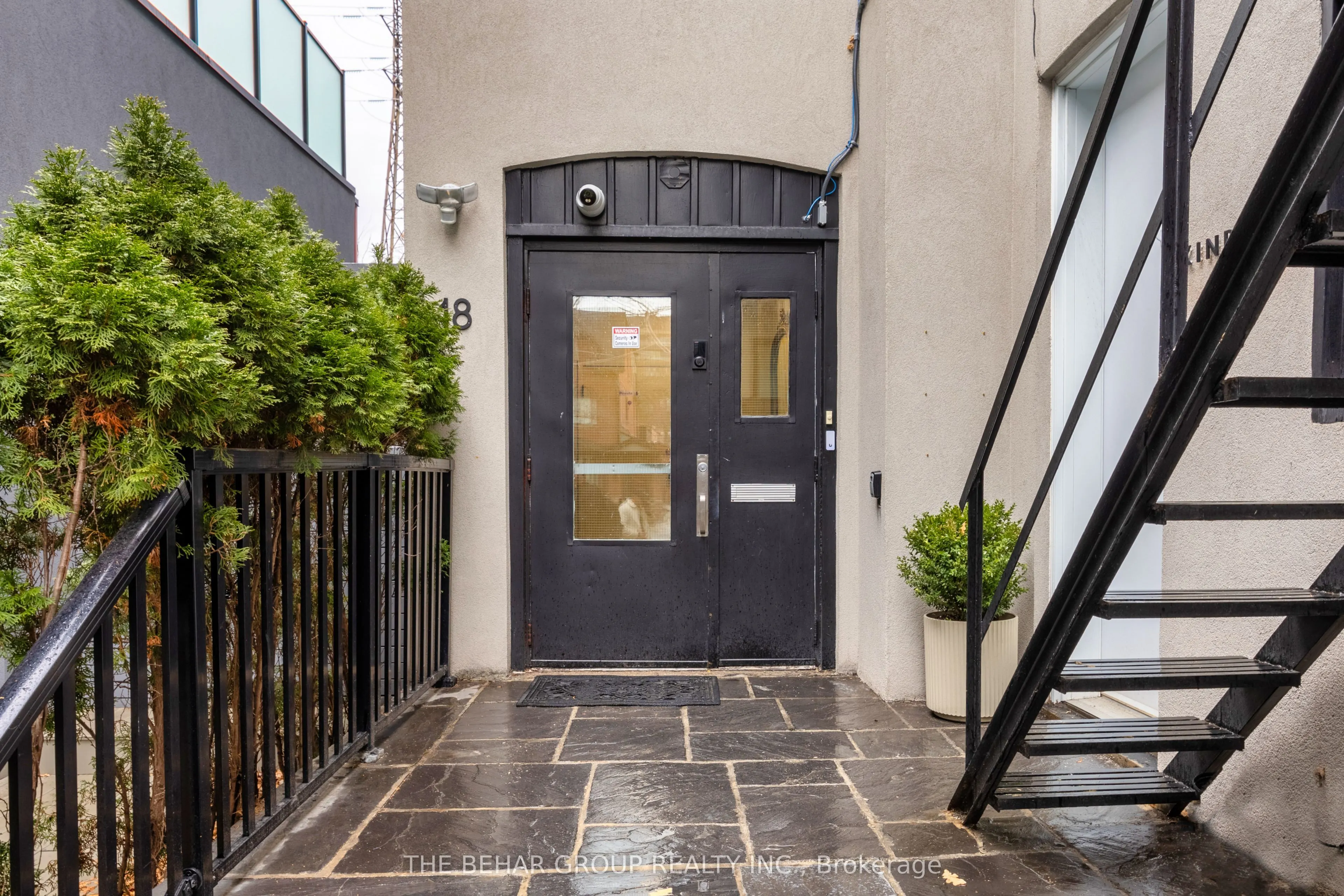 18 Dupont Street, #1