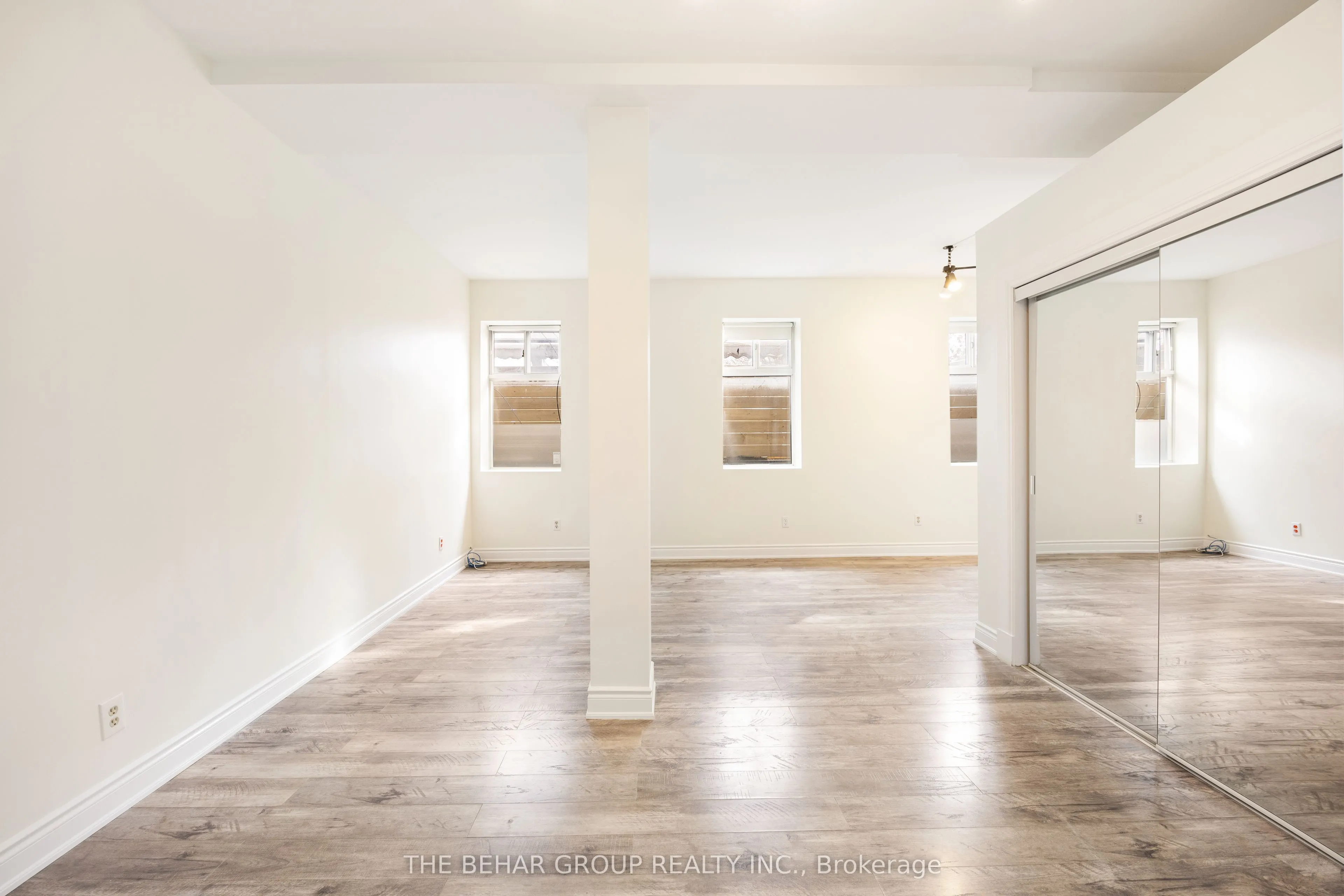 18 Dupont Street, #1