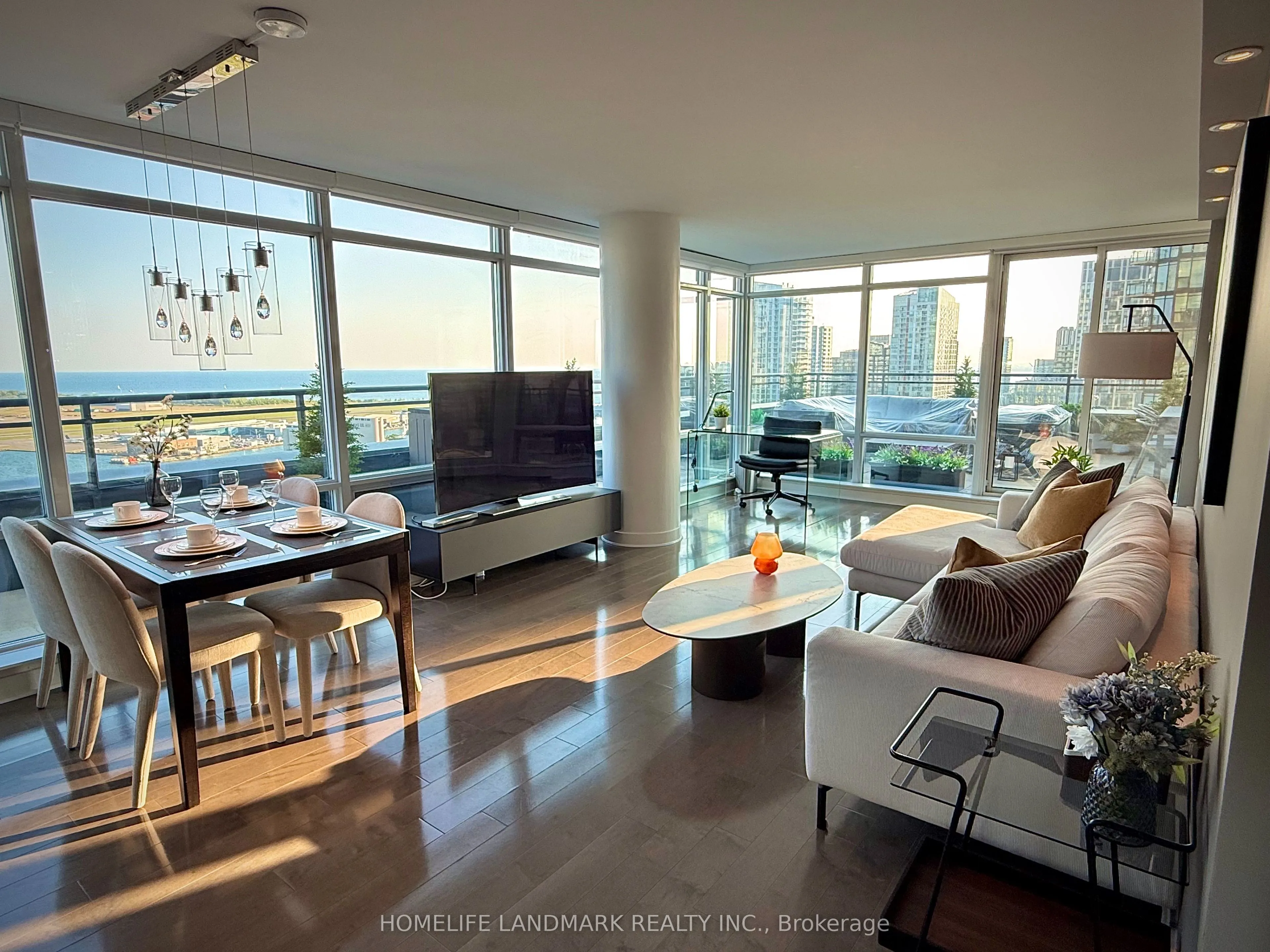 25 Telegram Mews, #3107