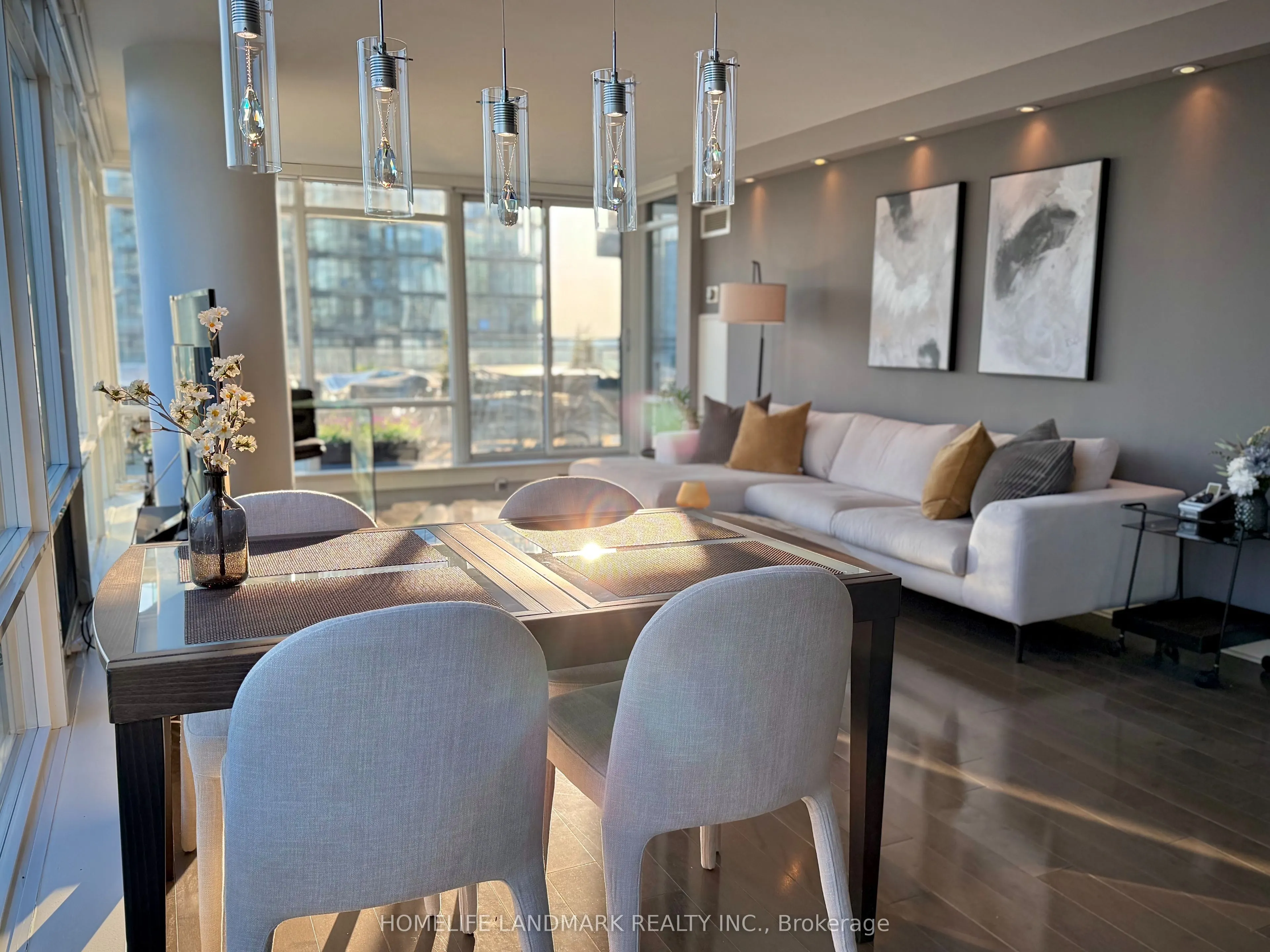 25 Telegram Mews, #3107