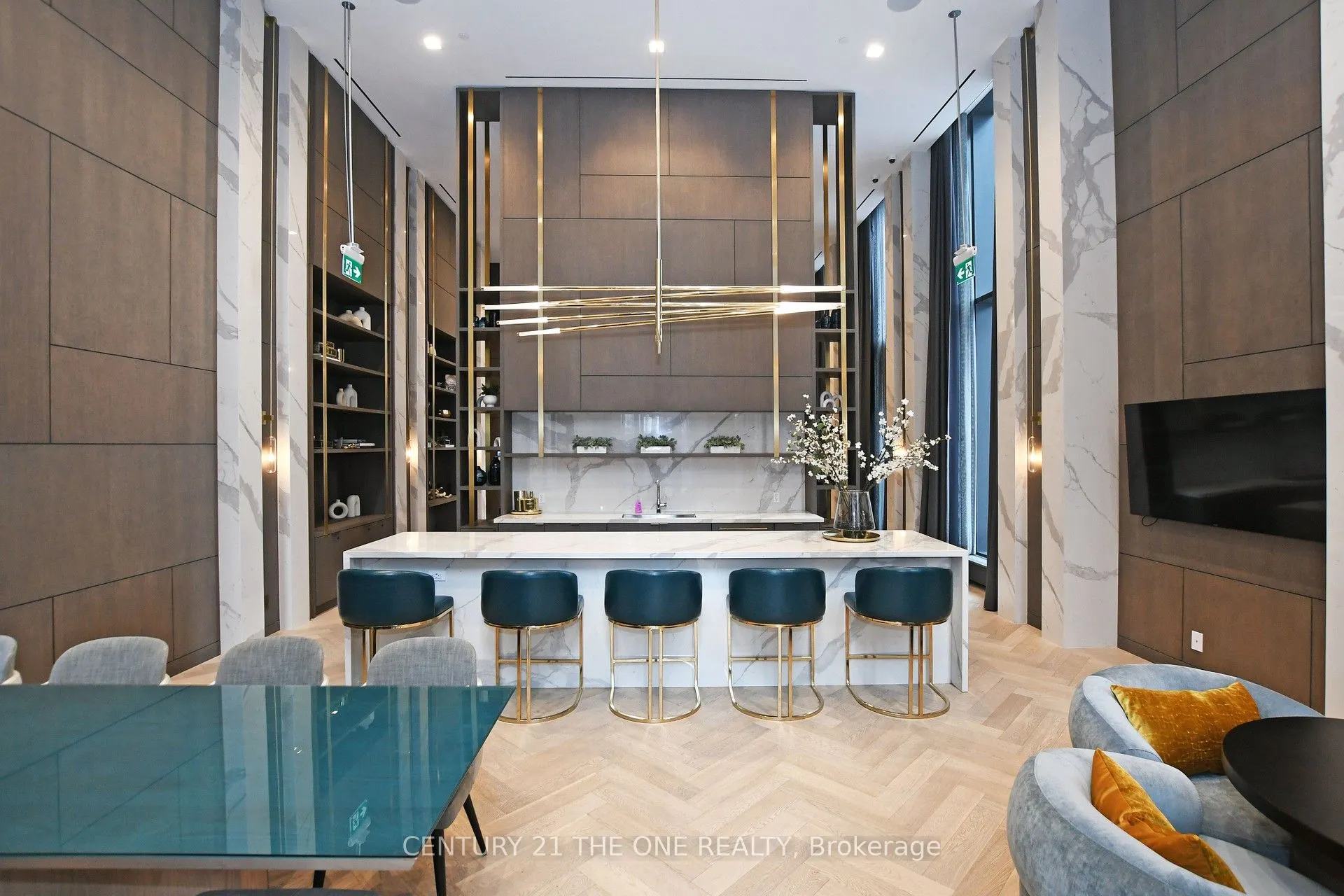 15 Holmes Avenue, #1708