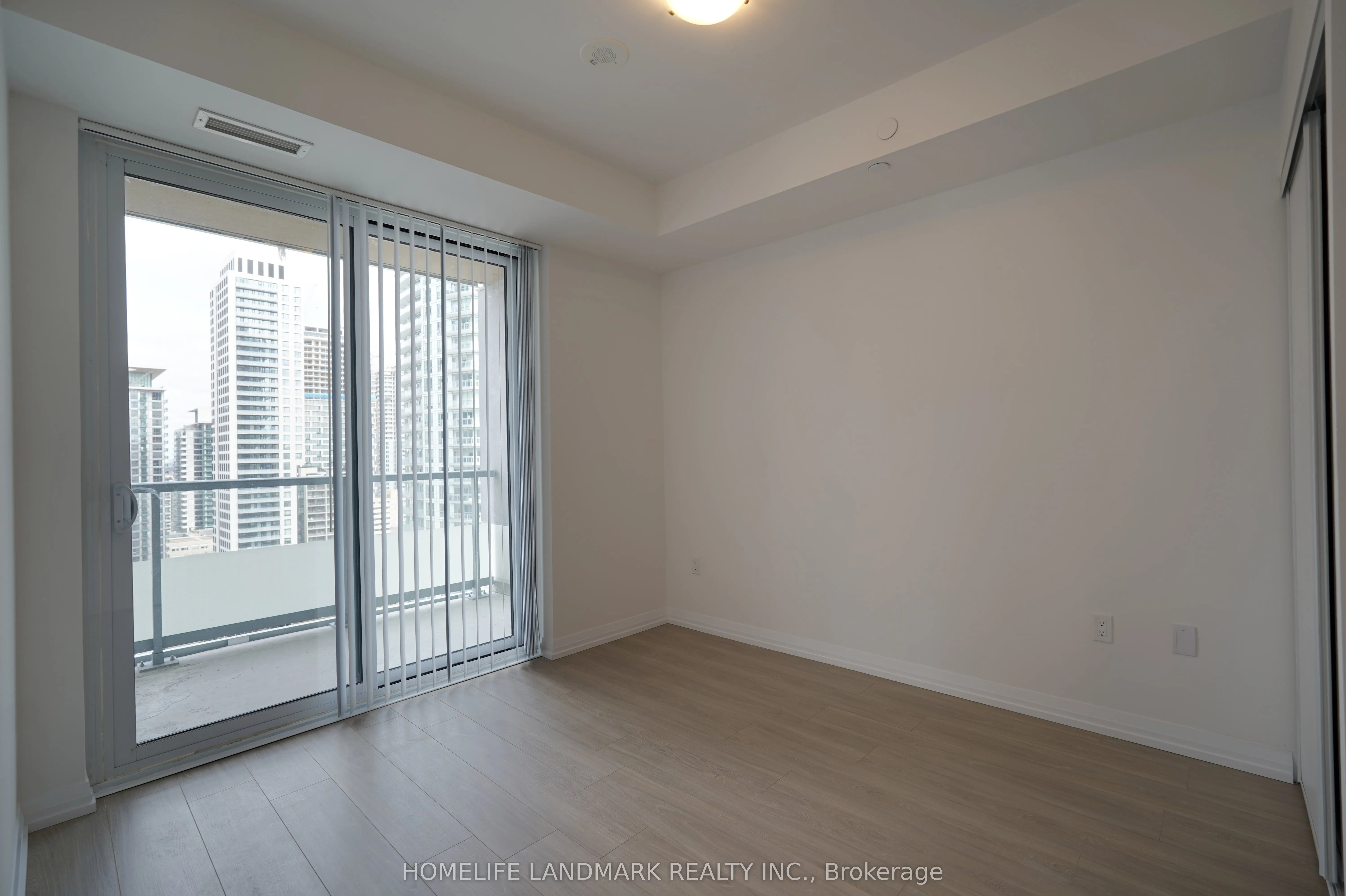 50 Dunfield Avenue, #2318