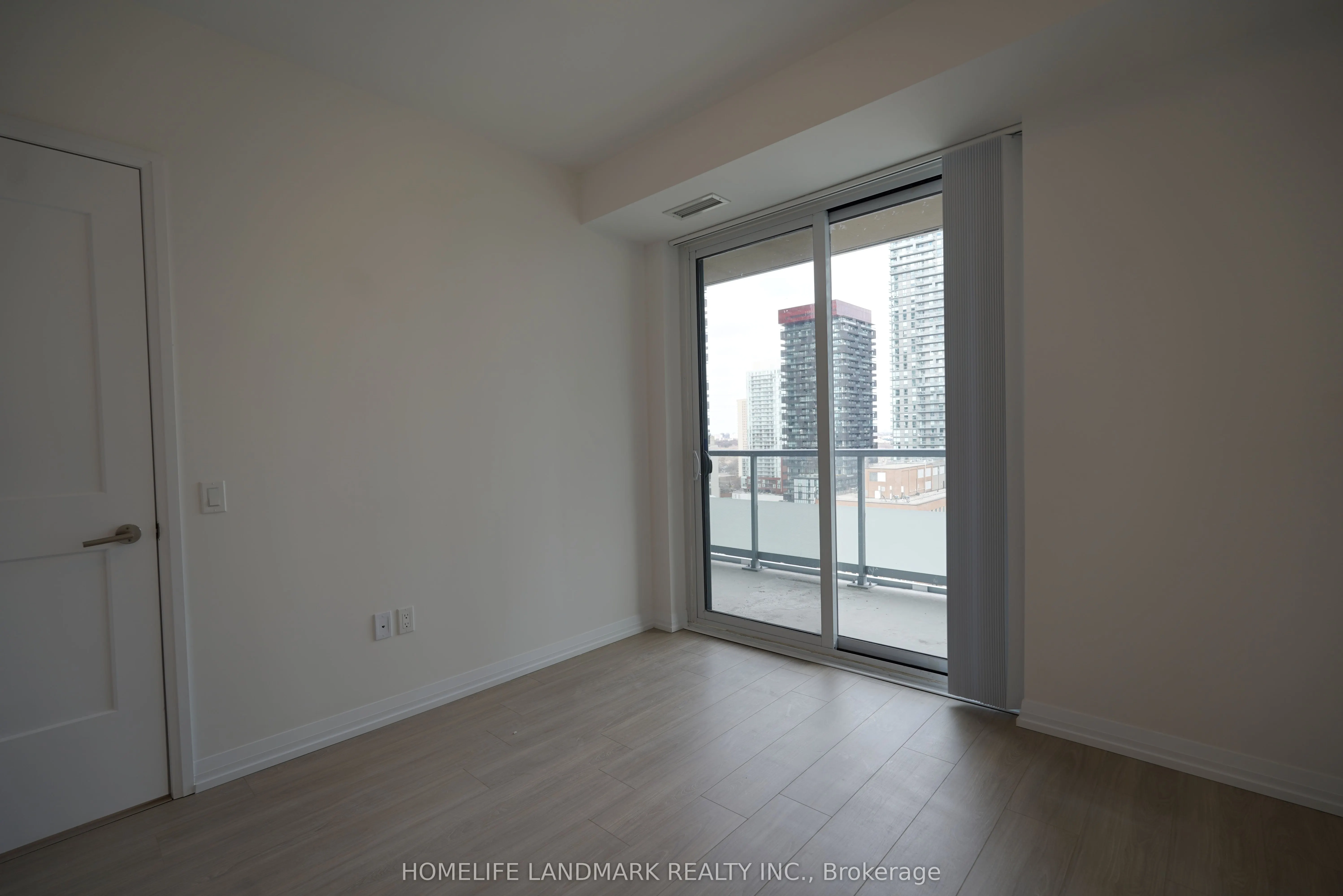50 Dunfield Avenue, #2318
