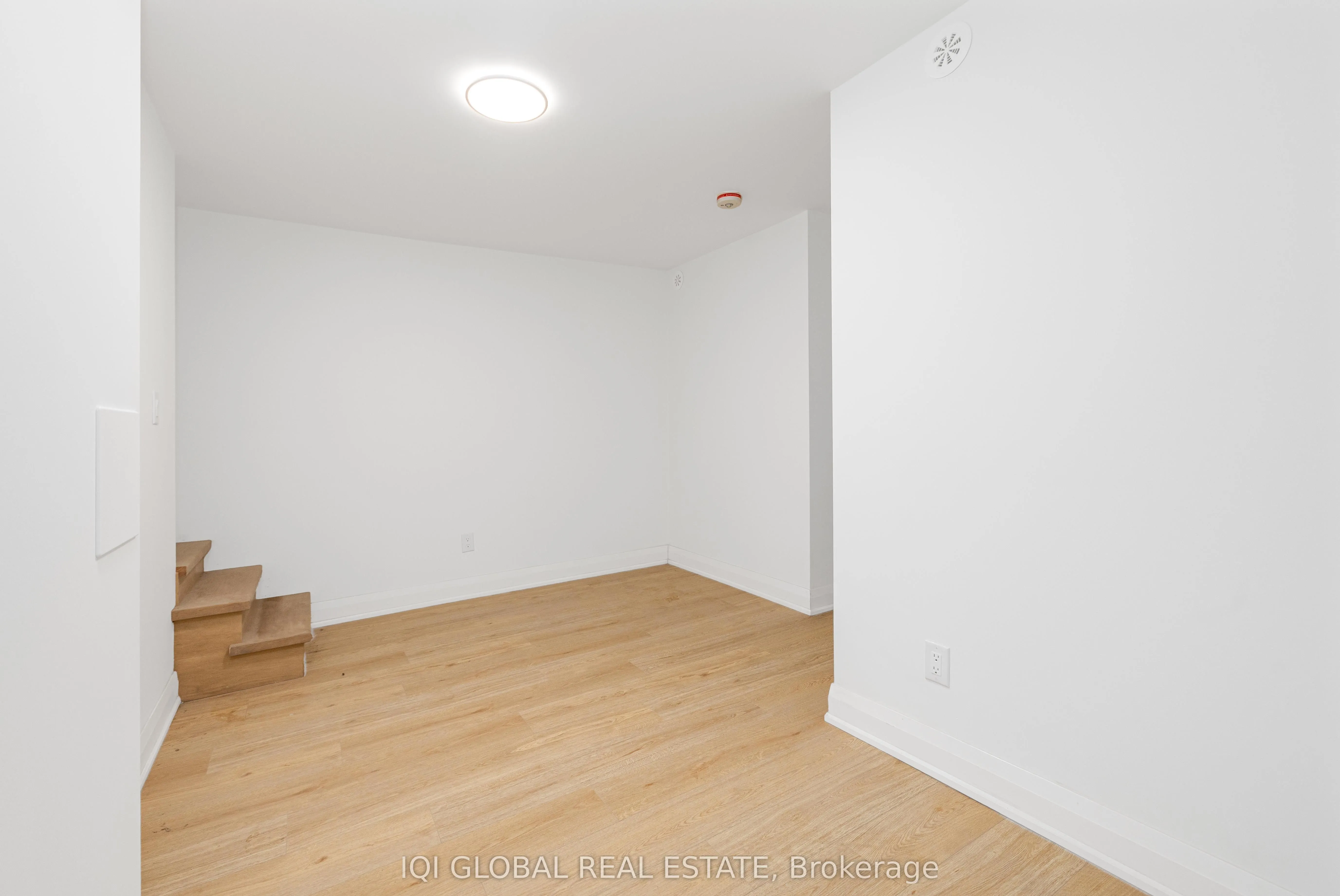 475 Ossington Avenue, #Basement