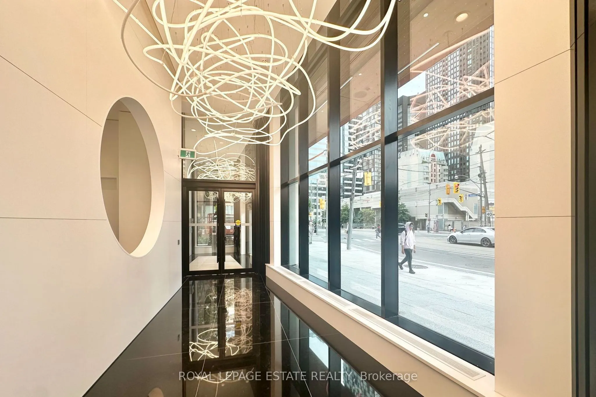 280 Dundas Street W, #2503