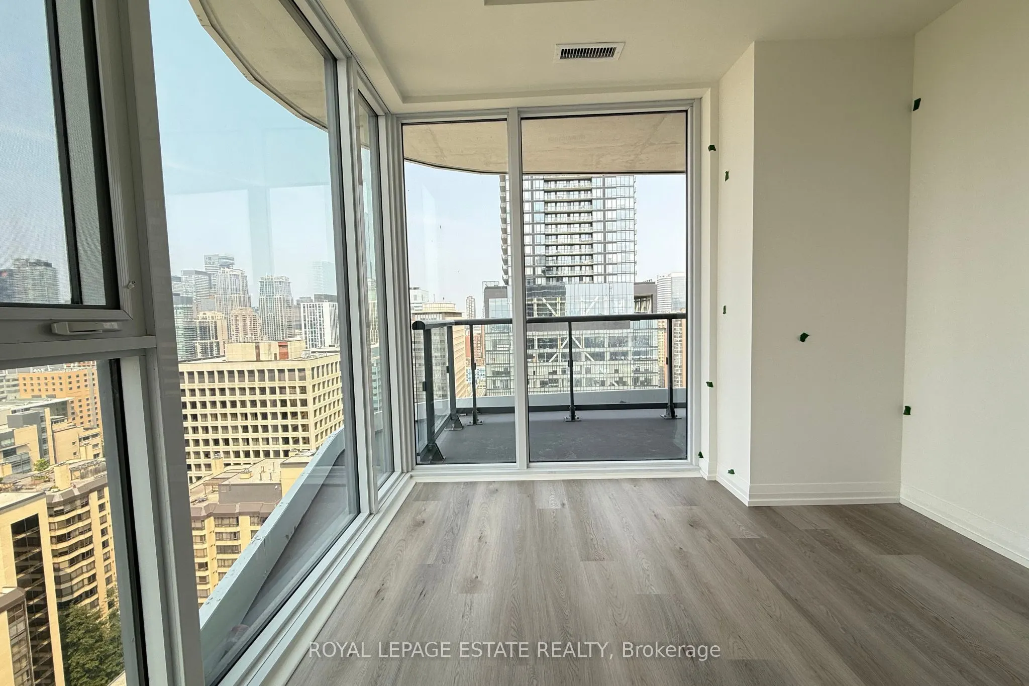 280 Dundas Street W, #2503