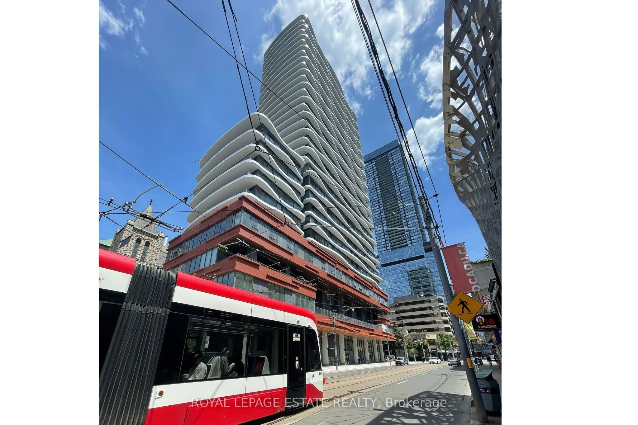 280 Dundas Street W, #2503