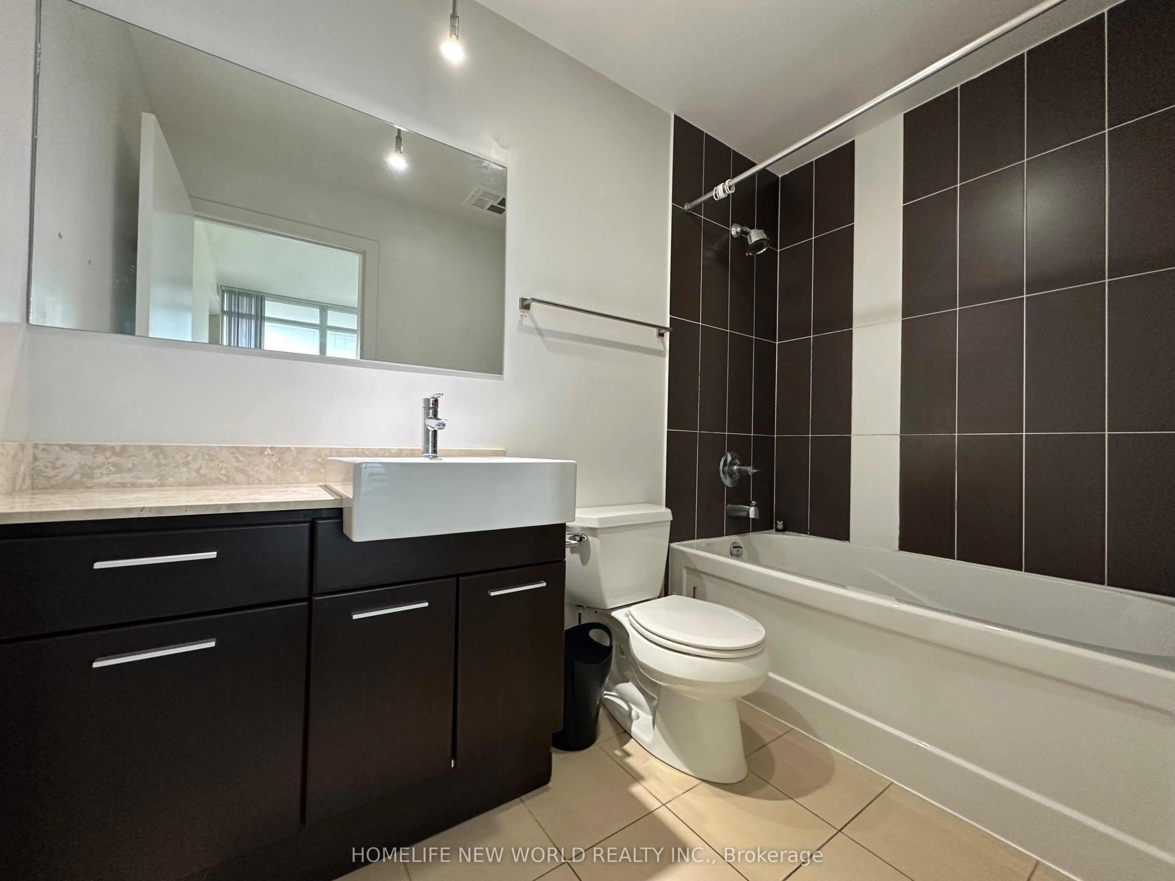 770 BAY Street, #2202