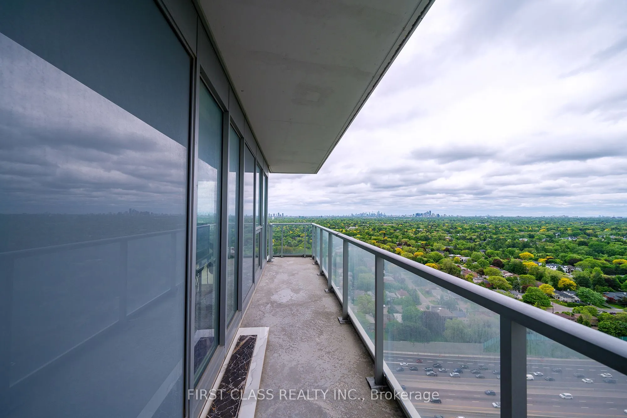 117 Mcmahon Drive, #3603
