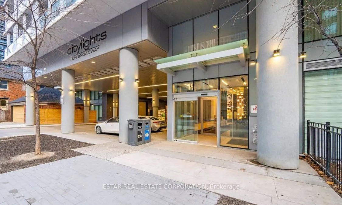 195 Redpath Avenue, #2214