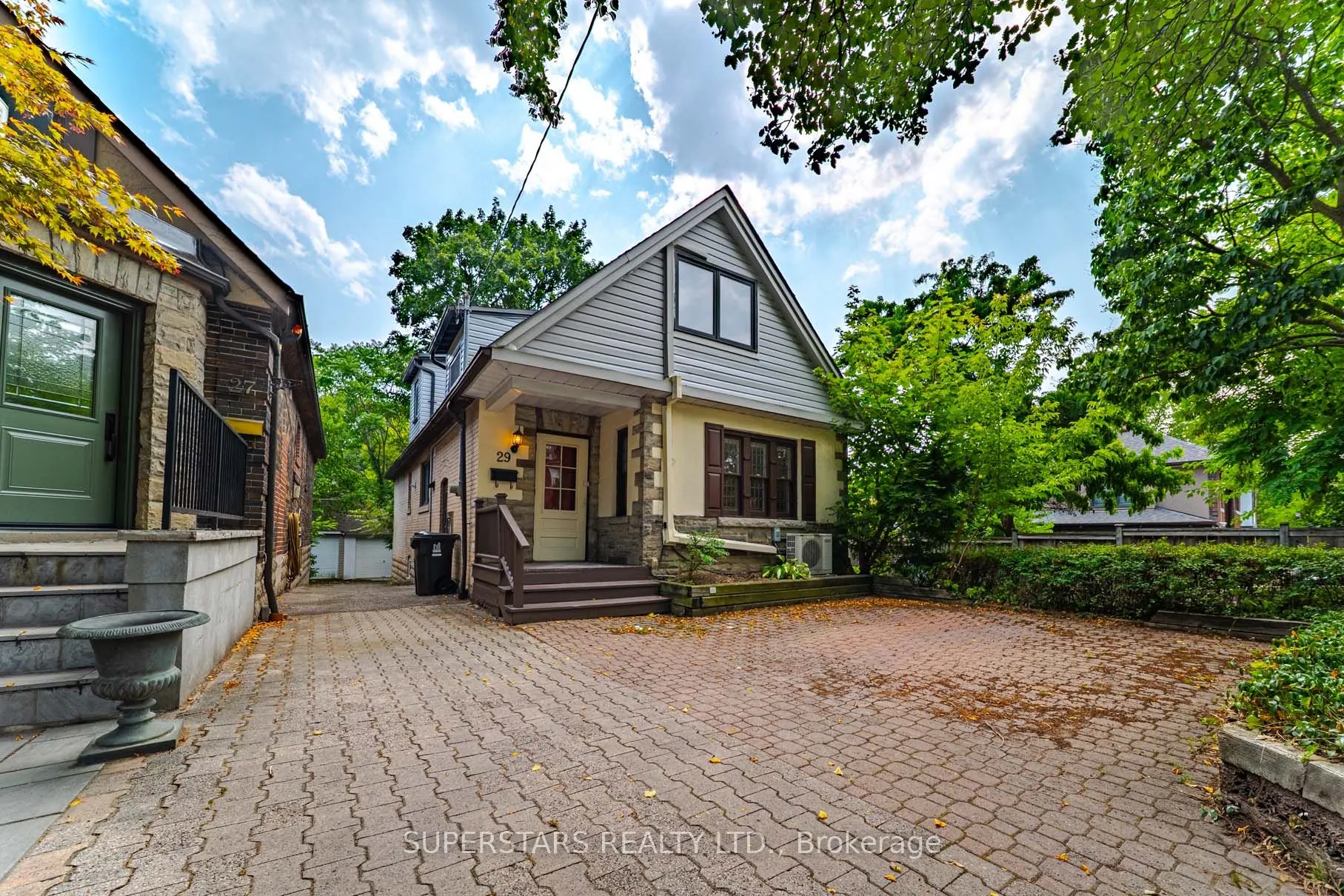 29 Crestview Road