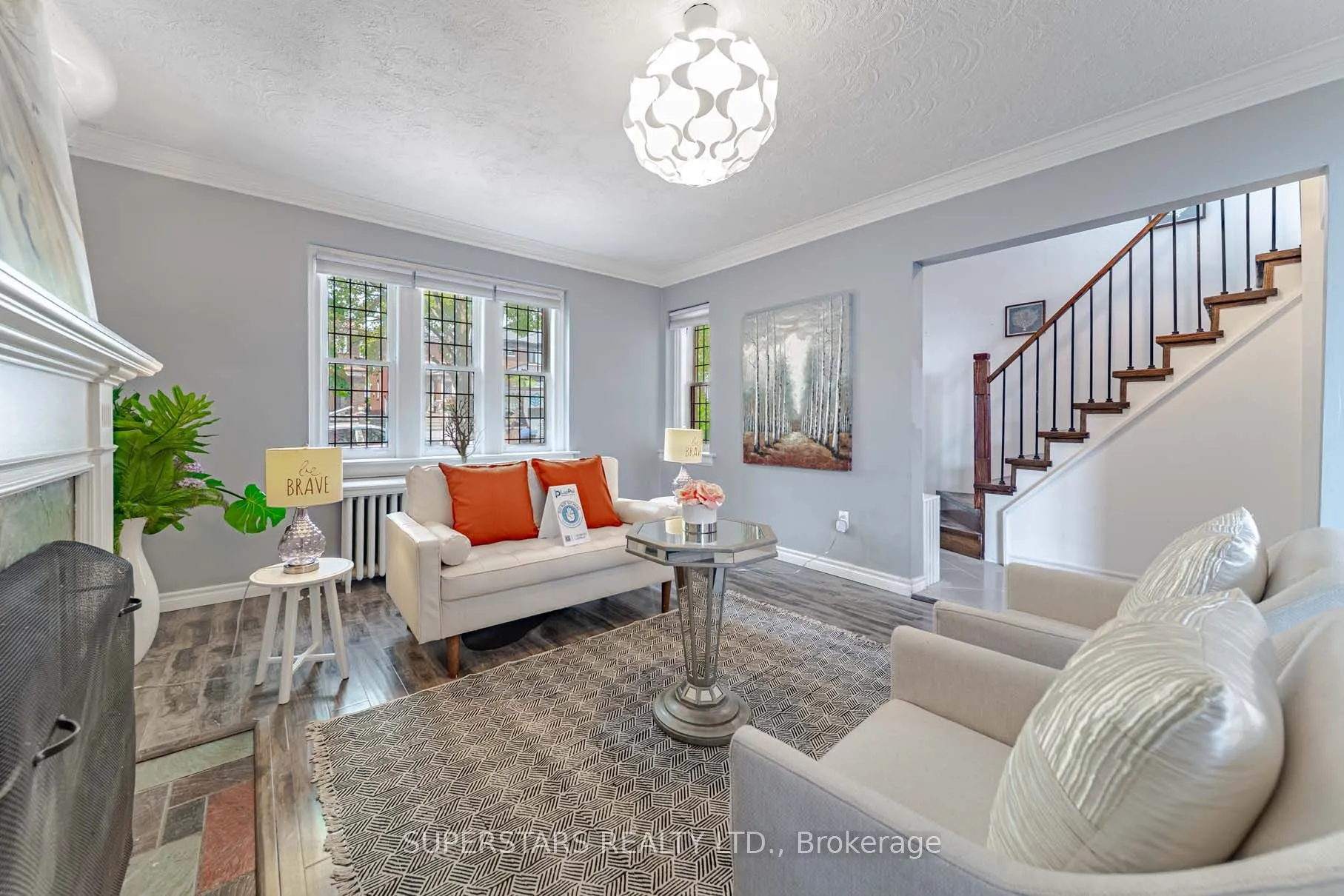 29 Crestview Road
