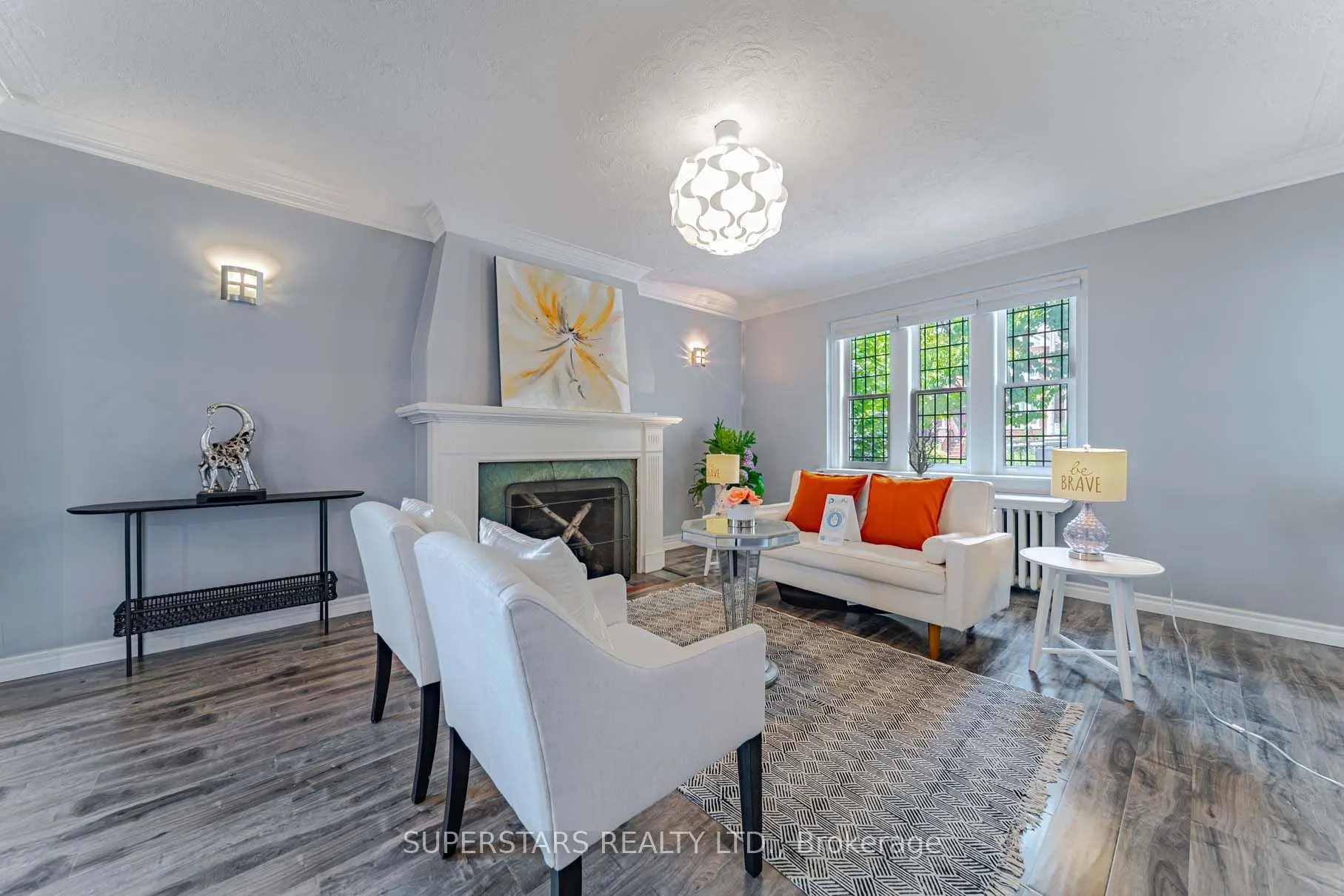 29 Crestview Road