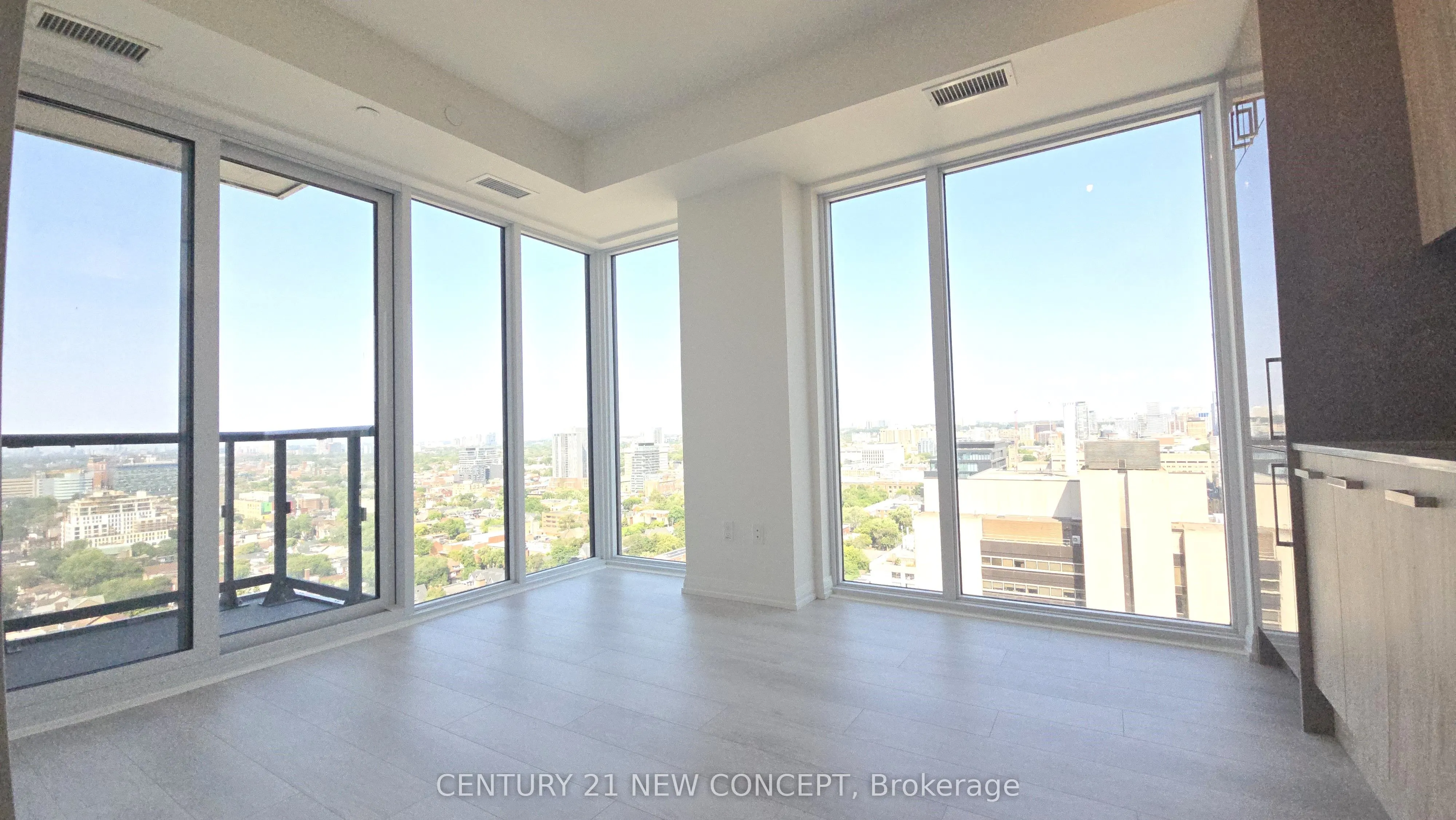 280 Dundas Street W, #2502