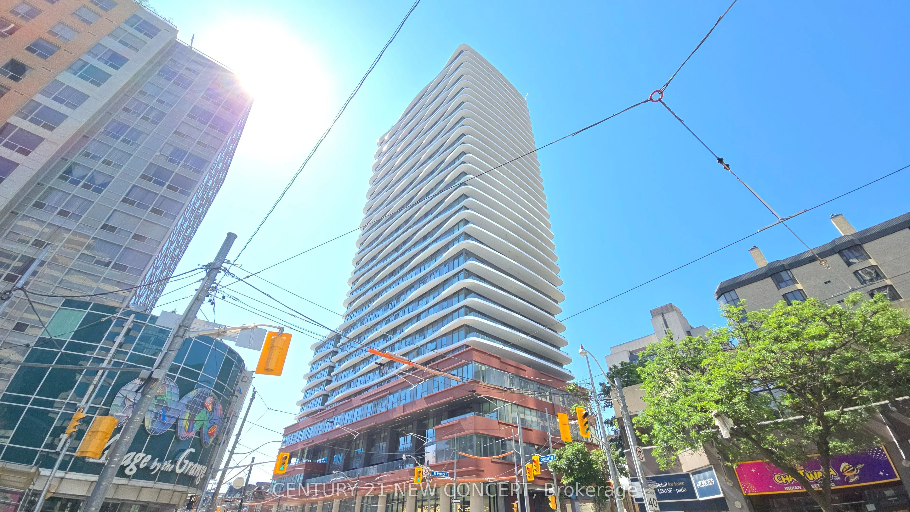 280 Dundas Street W, #2502