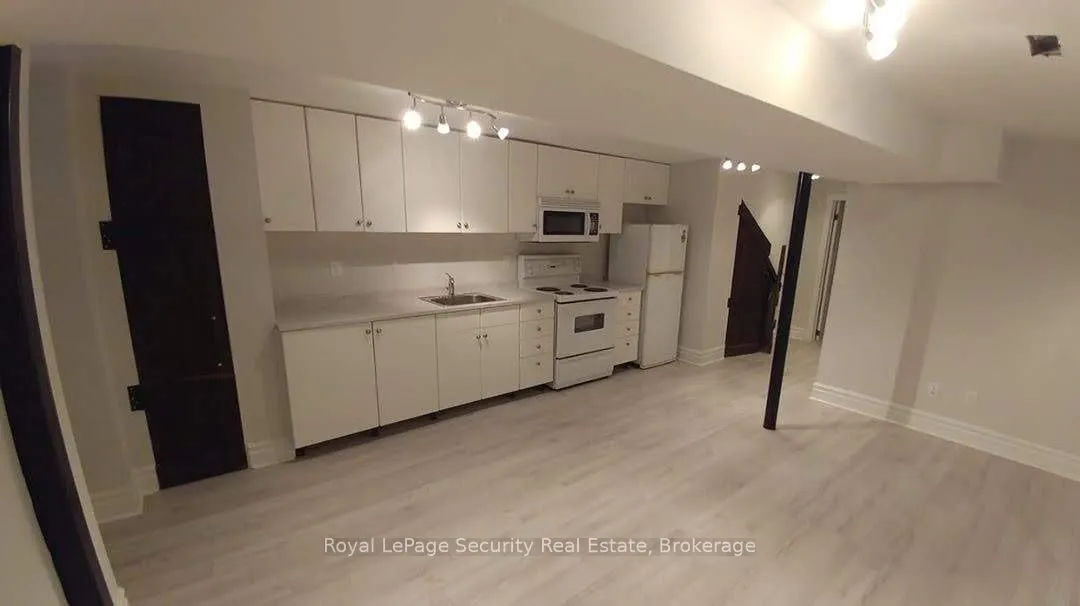 332 Rusholme - LOWER Road