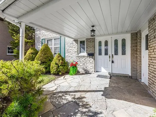 8 Beveridge Drive