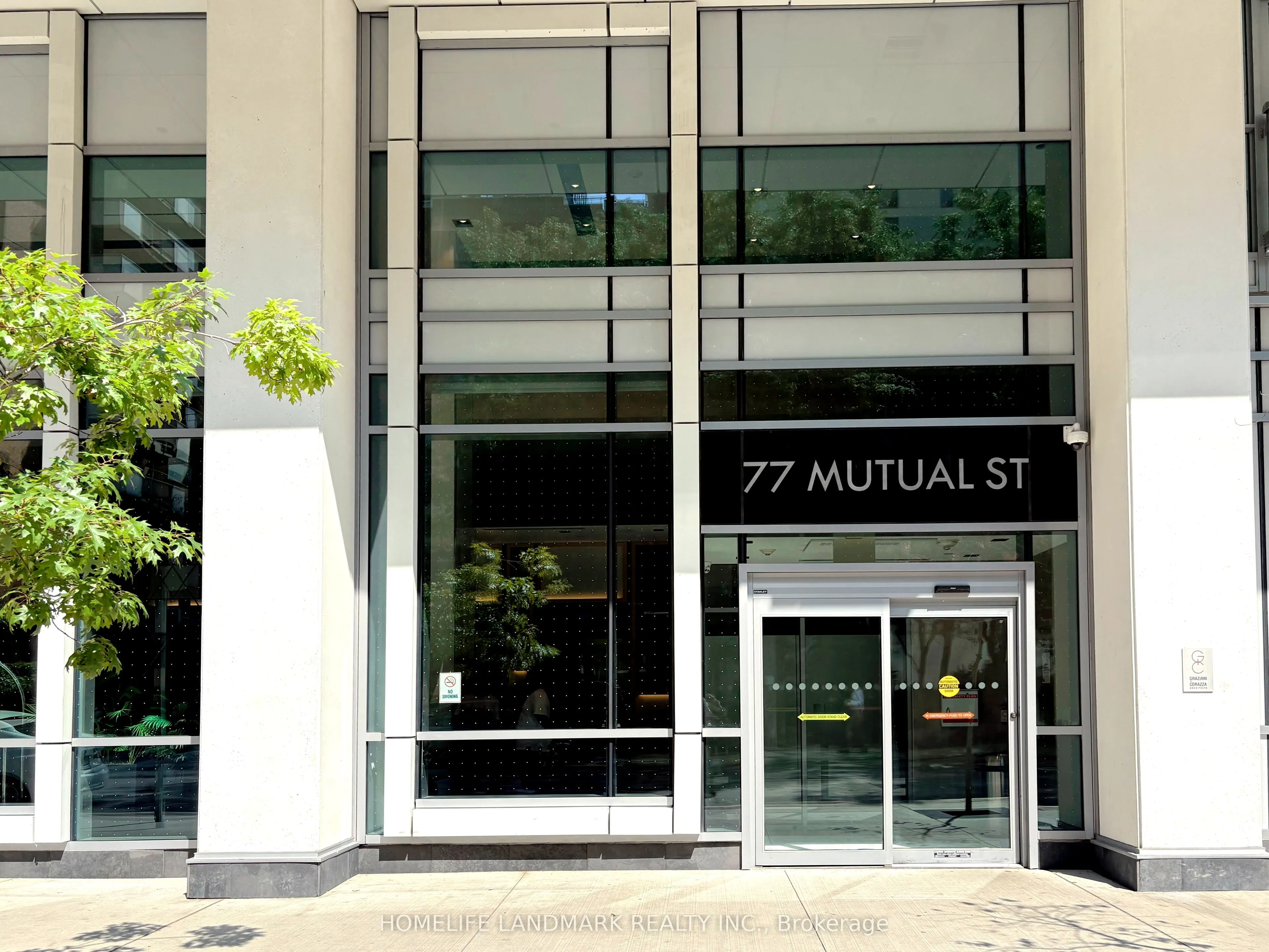 77 Mutual Street, #405