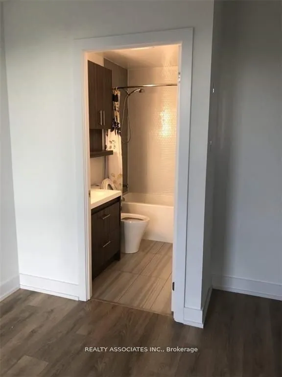 128 Fairview Mall Drive, #210