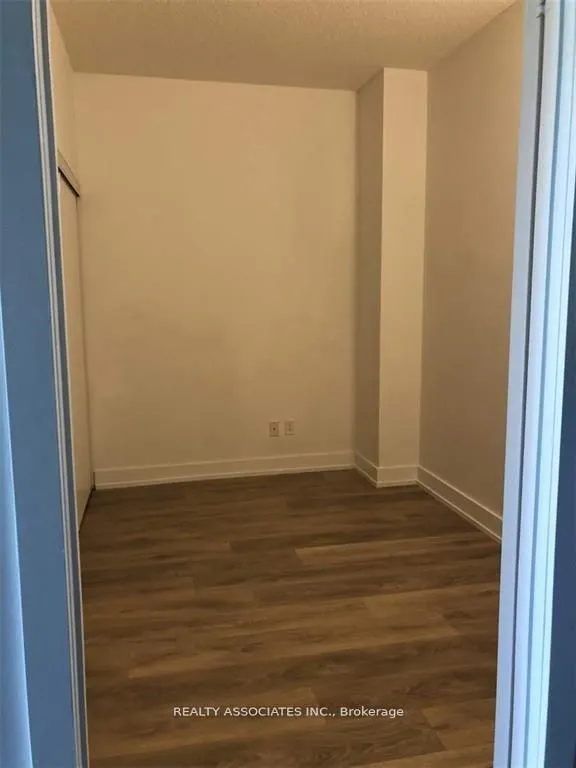 128 Fairview Mall Drive, #210