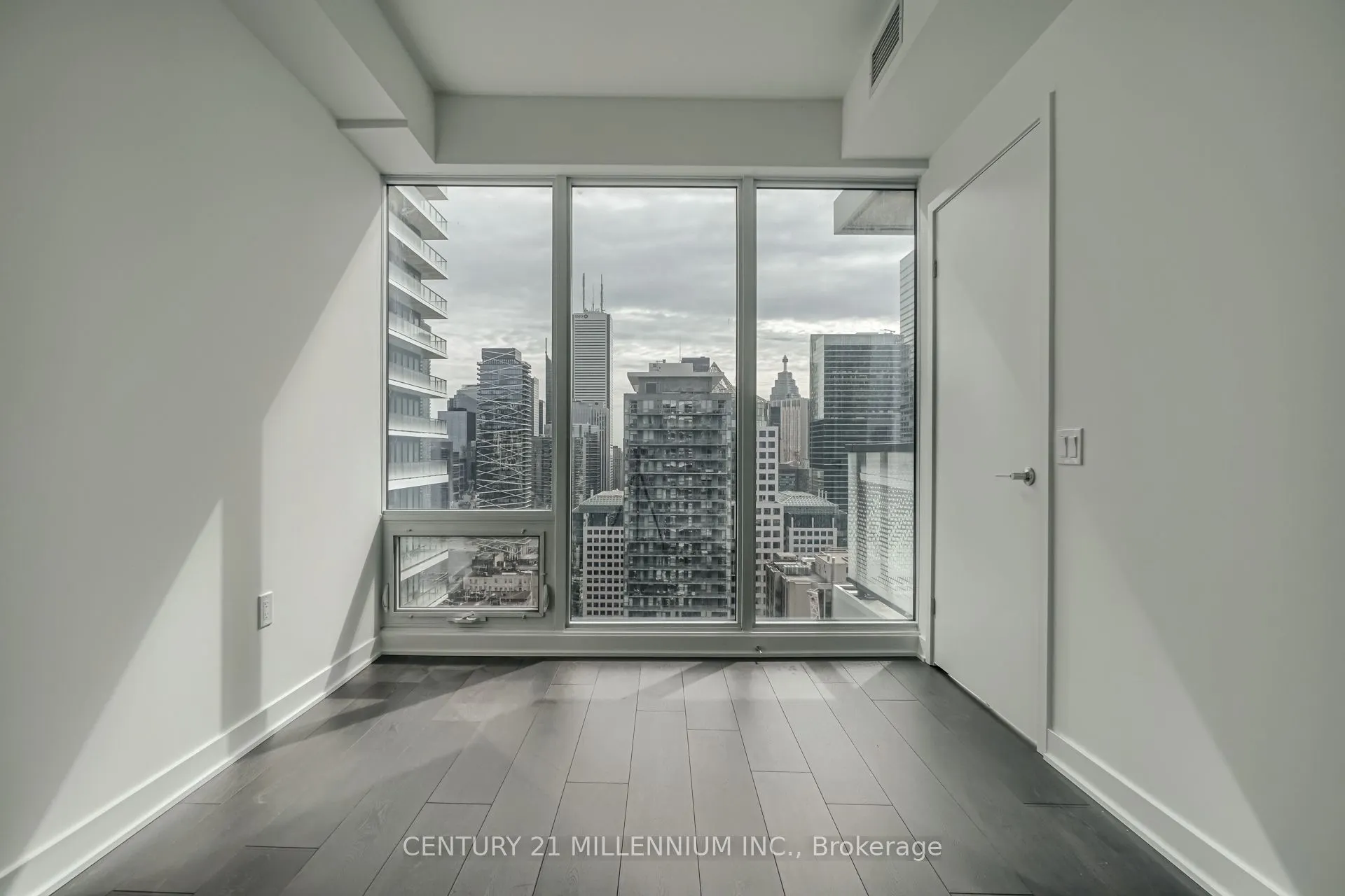 115 Blue Jays Way, #3501