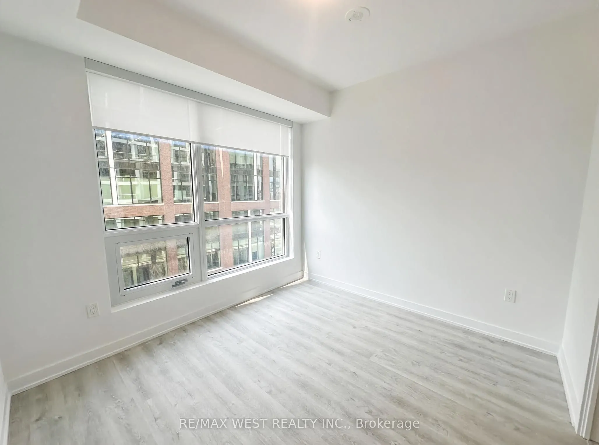 15 Richardson Street E, #1024