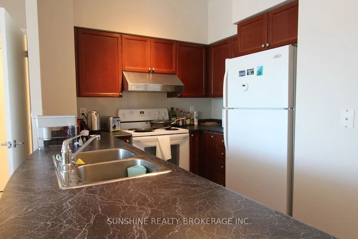 219 Fort York Boulevard, #2704
