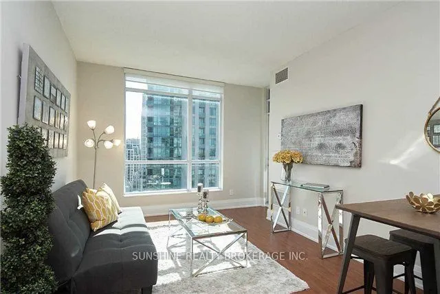 219 Fort York Boulevard, #2704