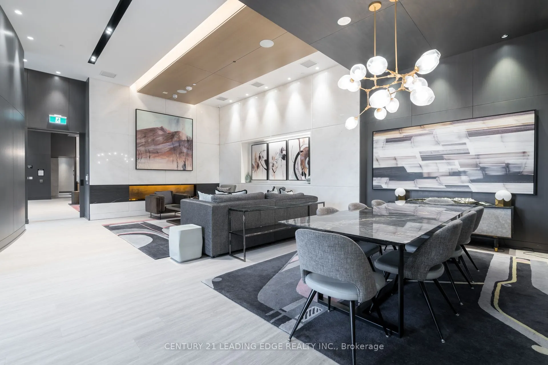 1 Edgewater Drive, #919