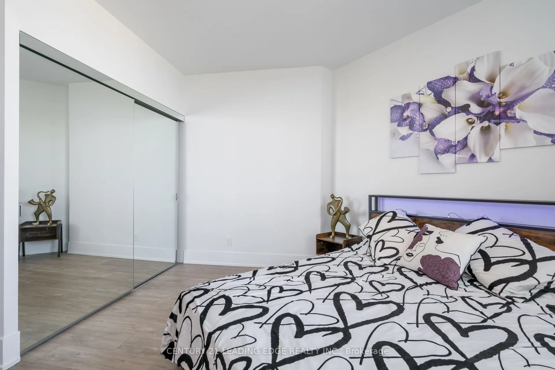 1 Edgewater Drive, #919