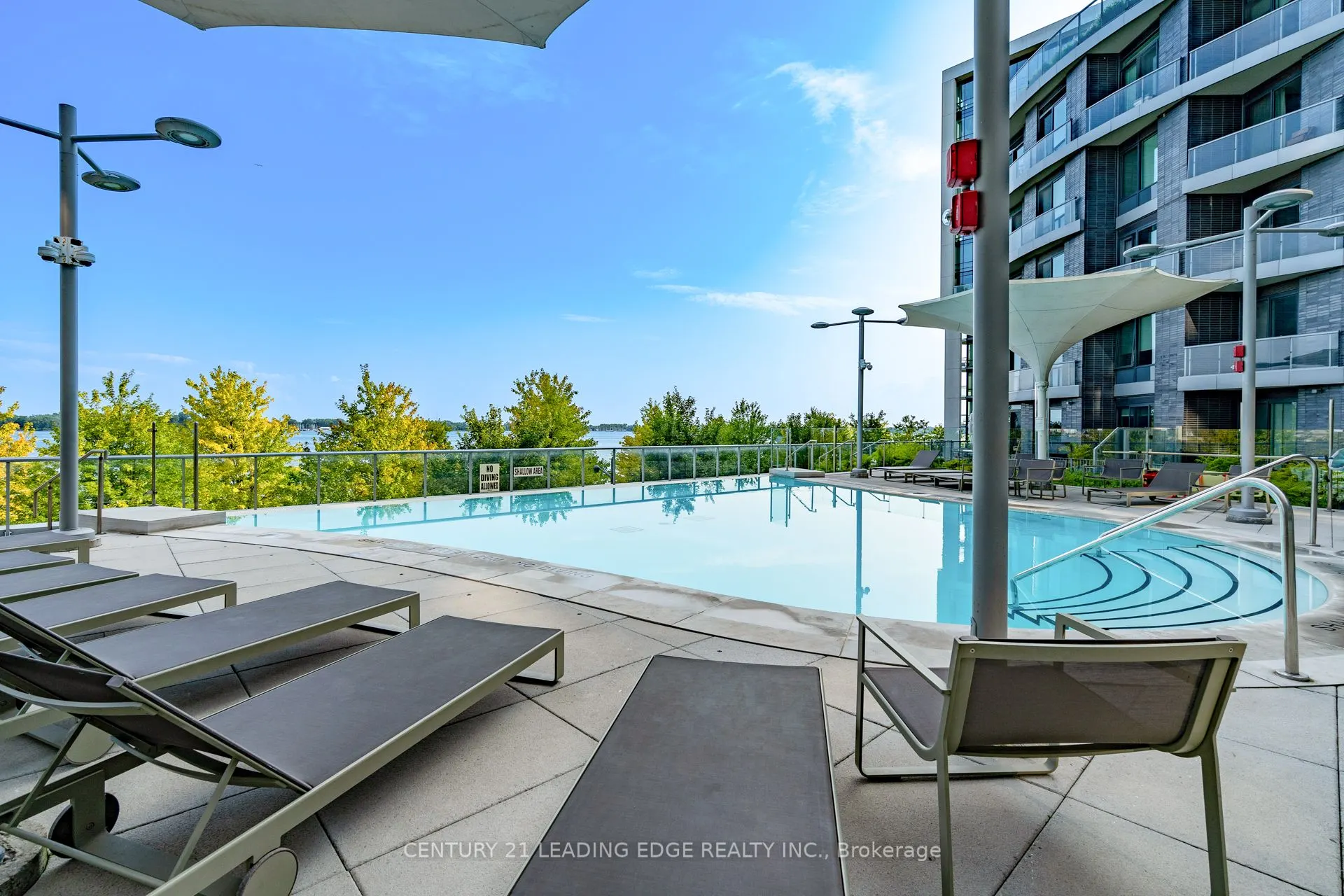 1 Edgewater Drive, #919